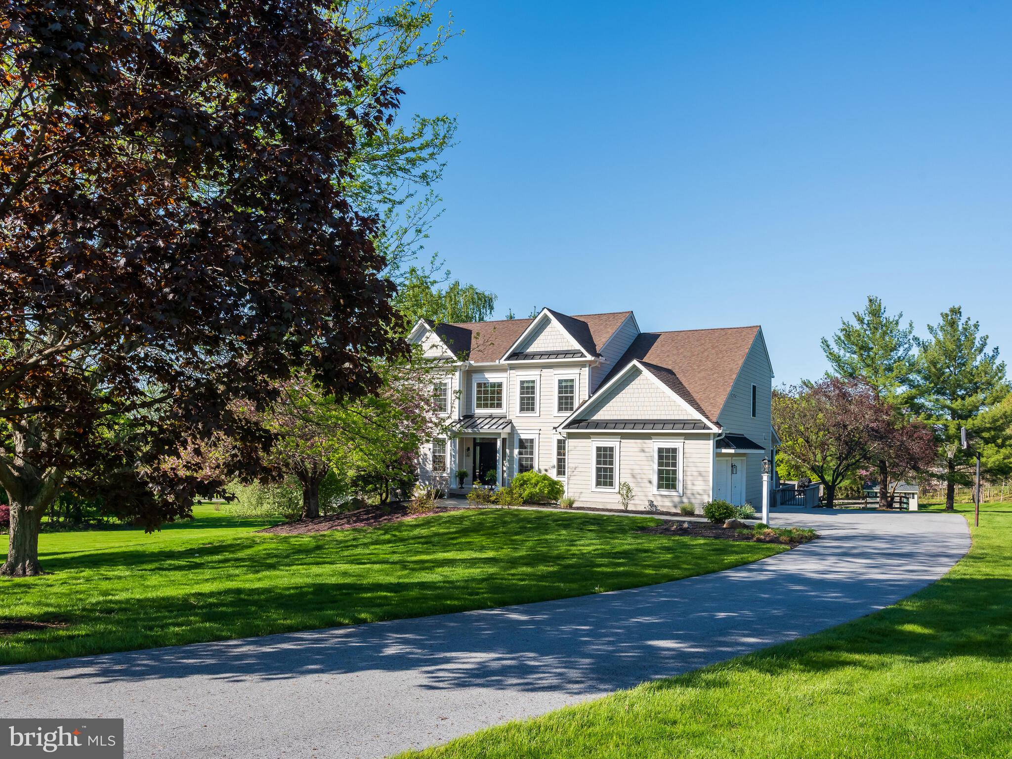 322 WOODMERE WAY