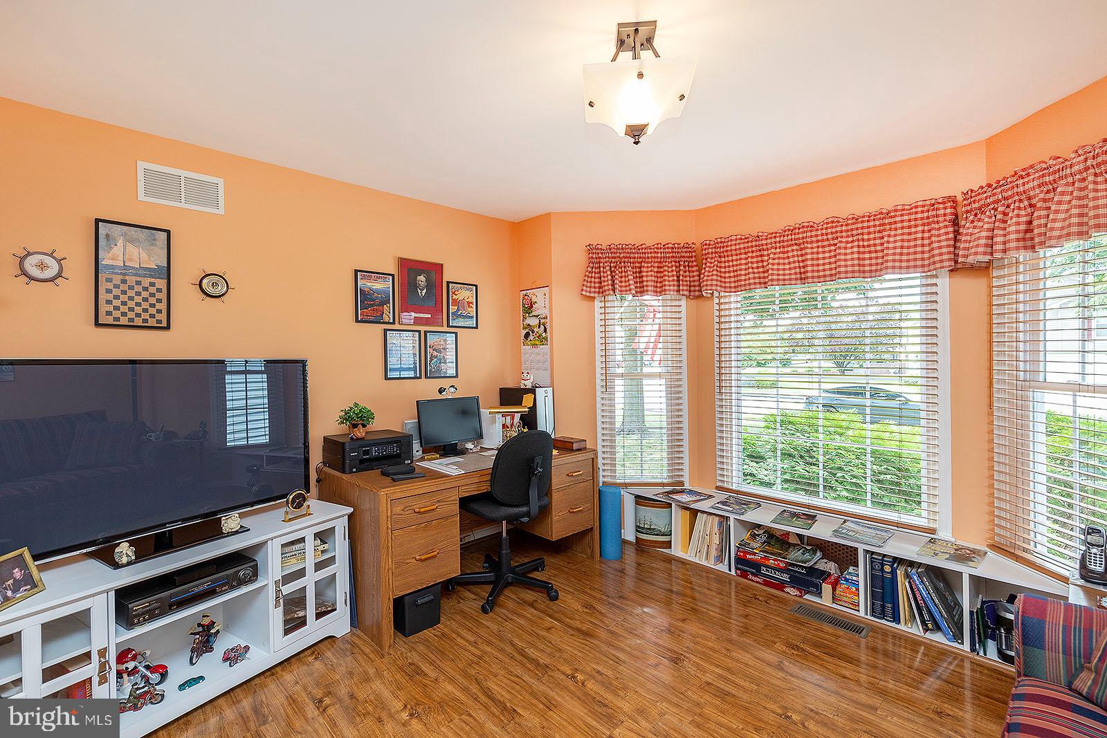 STONECREST - Residential