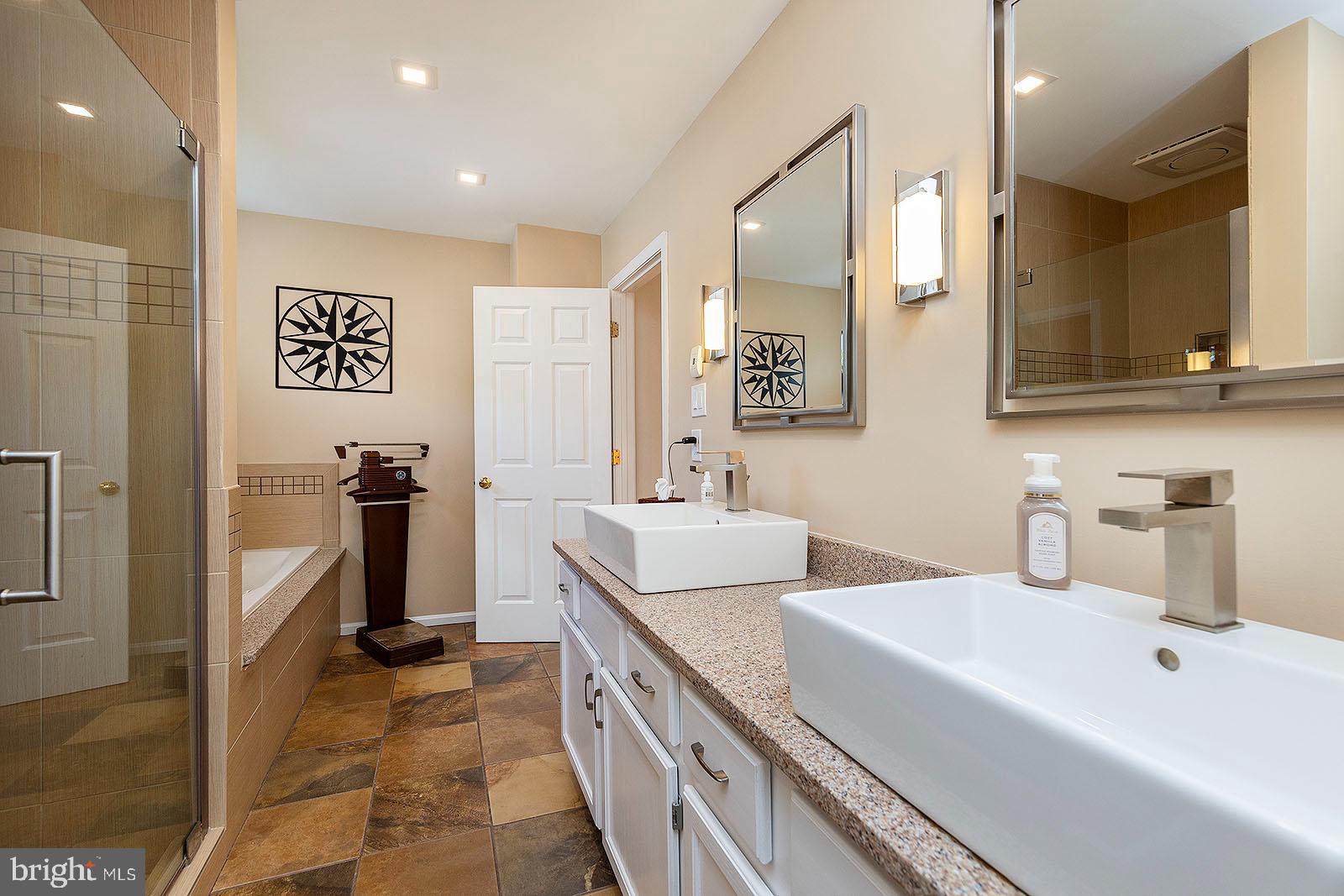 STONECREST - Residential