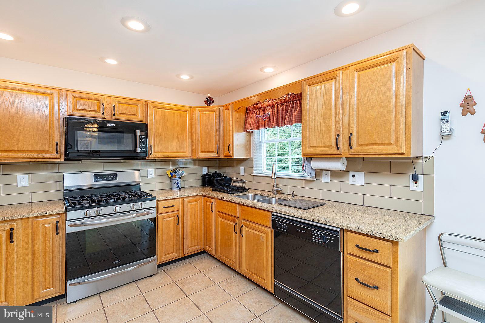 STONECREST - Residential