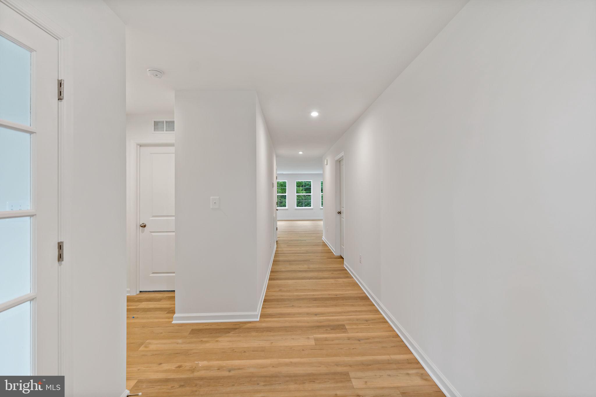 SOUTH BROOK - Residential