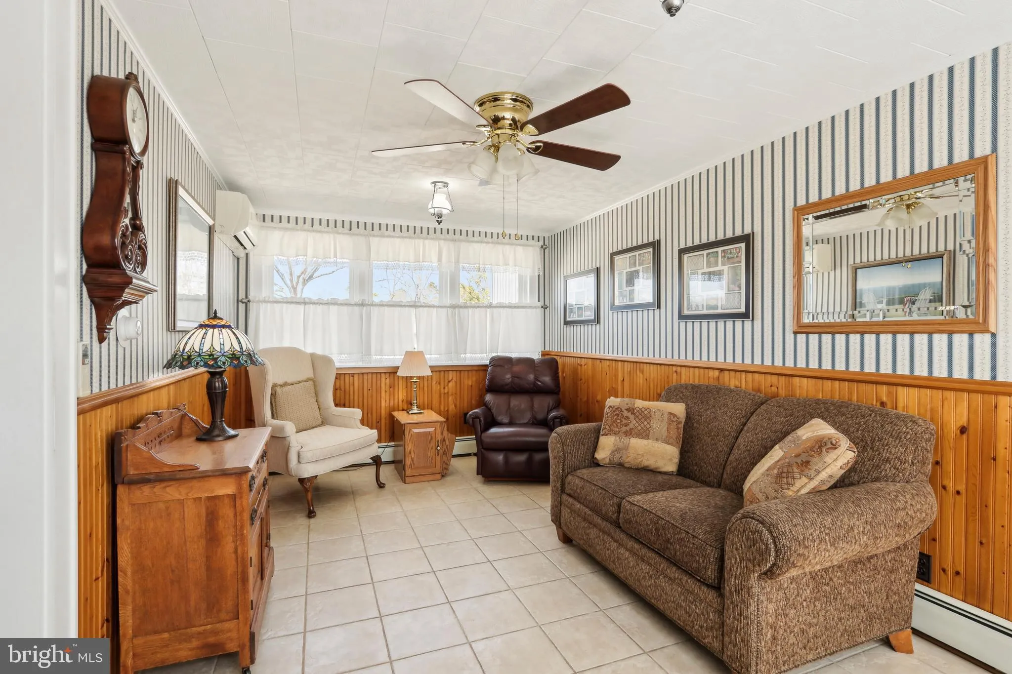 Millville, New Jersey 08332, United States, 3 Bedrooms Bedrooms, ,2 BathroomsBathrooms,Residential,Pending,100574