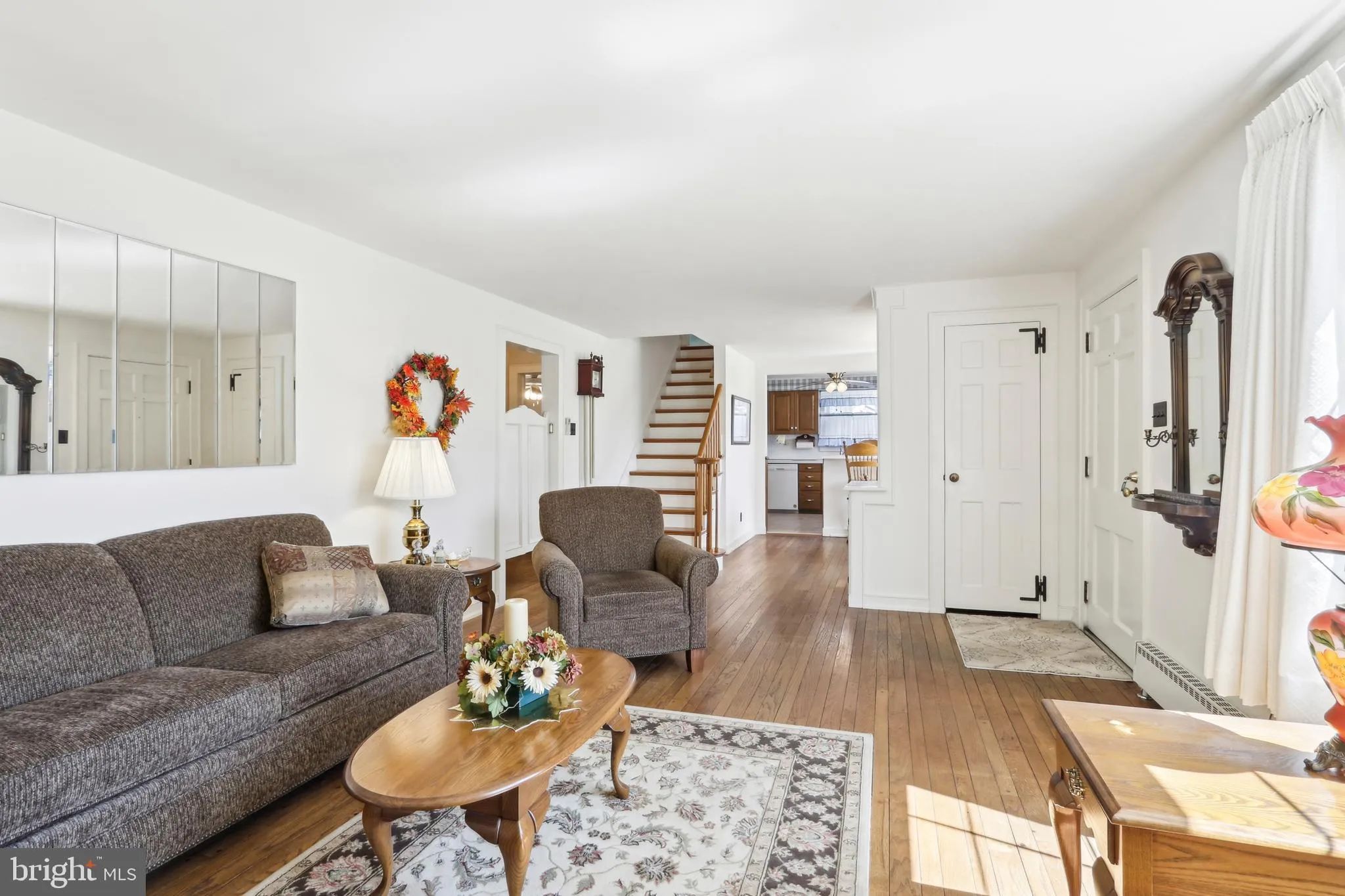 Millville, New Jersey 08332, United States, 3 Bedrooms Bedrooms, ,2 BathroomsBathrooms,Residential,Pending,100574