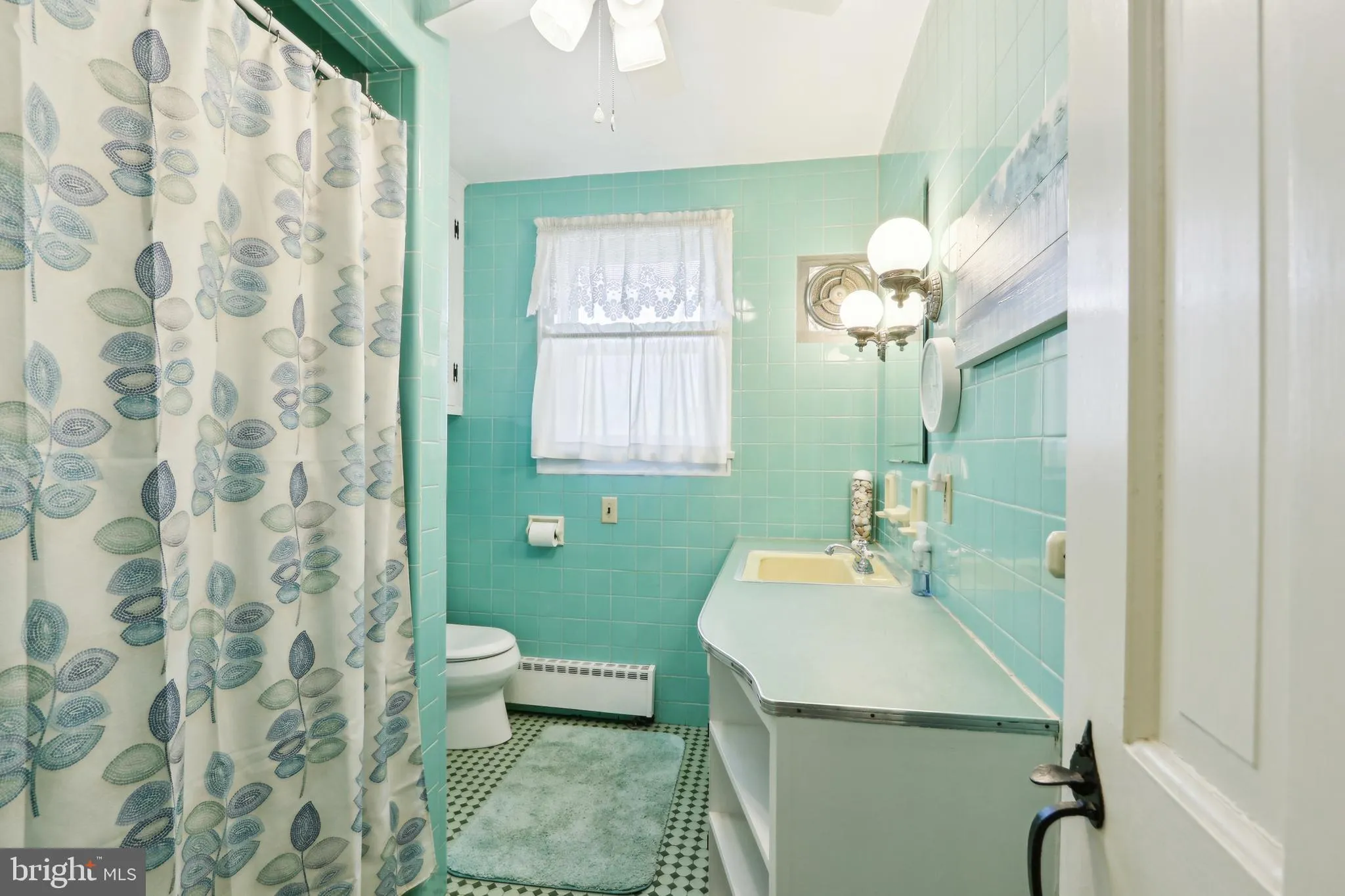 Millville, New Jersey 08332, United States, 3 Bedrooms Bedrooms, ,2 BathroomsBathrooms,Residential,Pending,100574