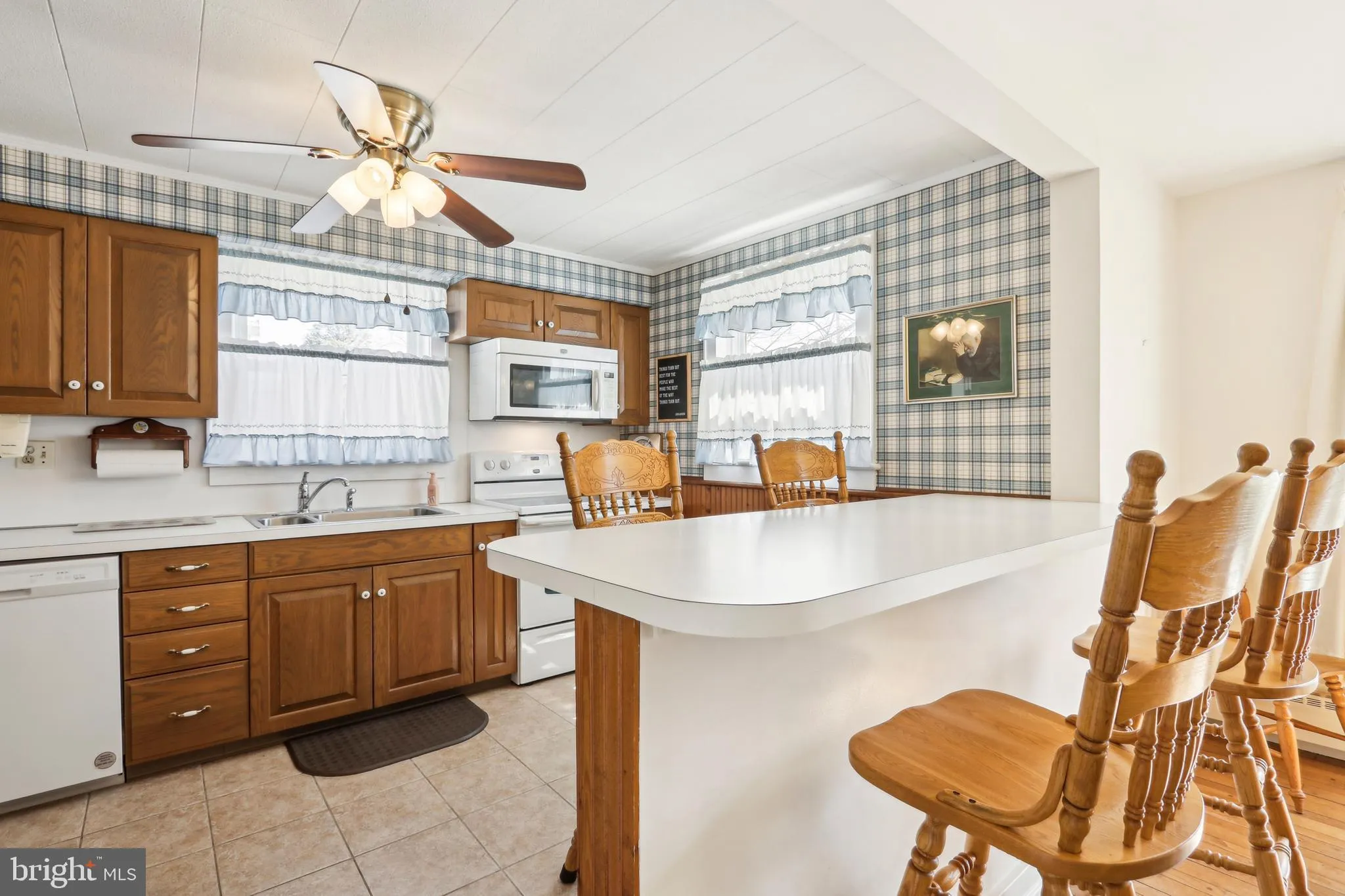 Millville, New Jersey 08332, United States, 3 Bedrooms Bedrooms, ,2 BathroomsBathrooms,Residential,Pending,100574