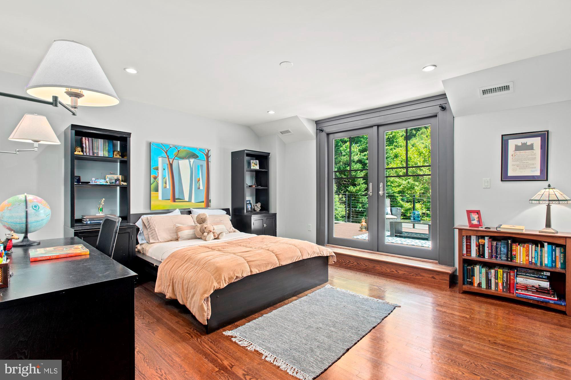 EDGEMOOR - Residential