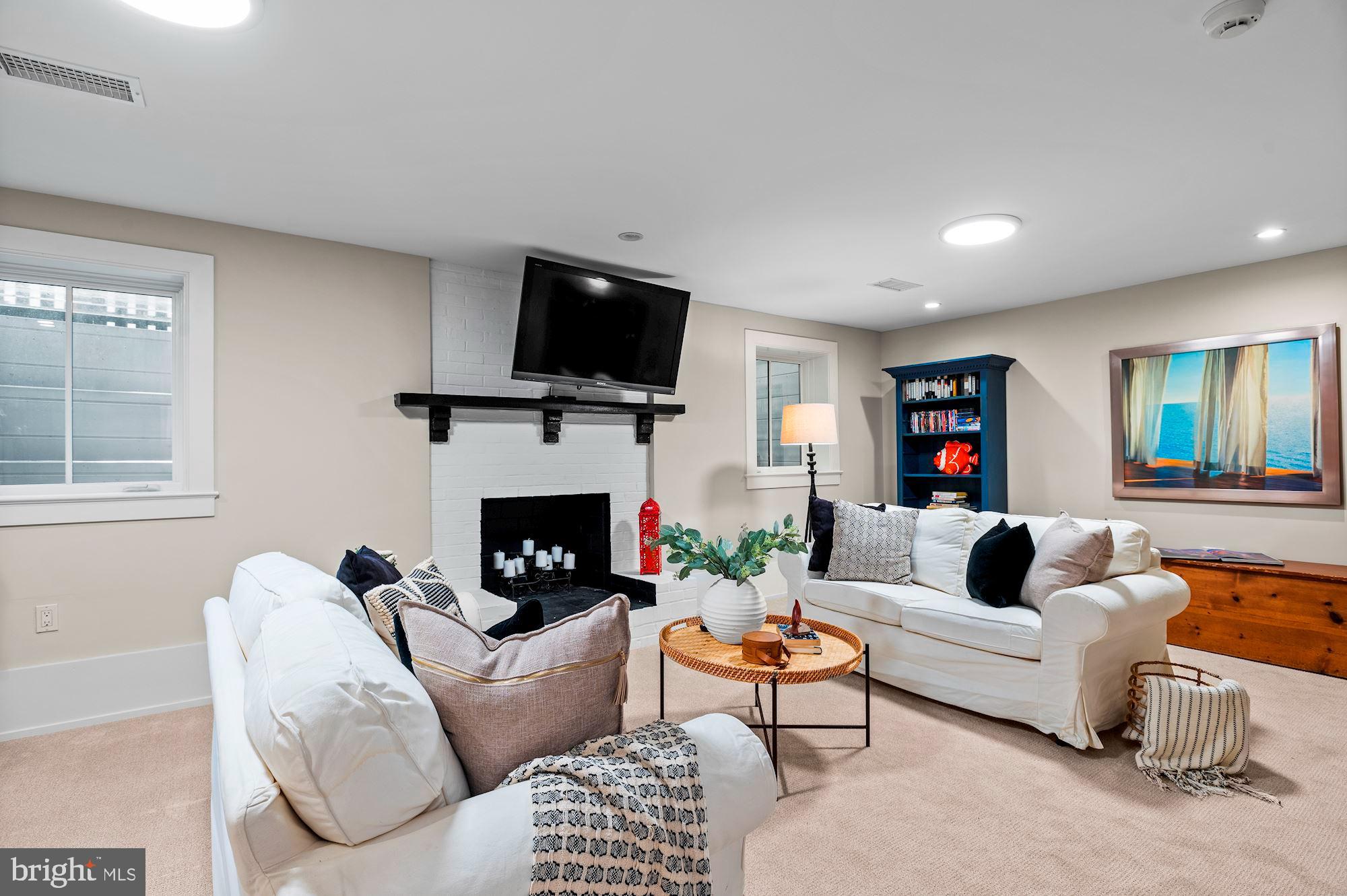 EDGEMOOR - Residential