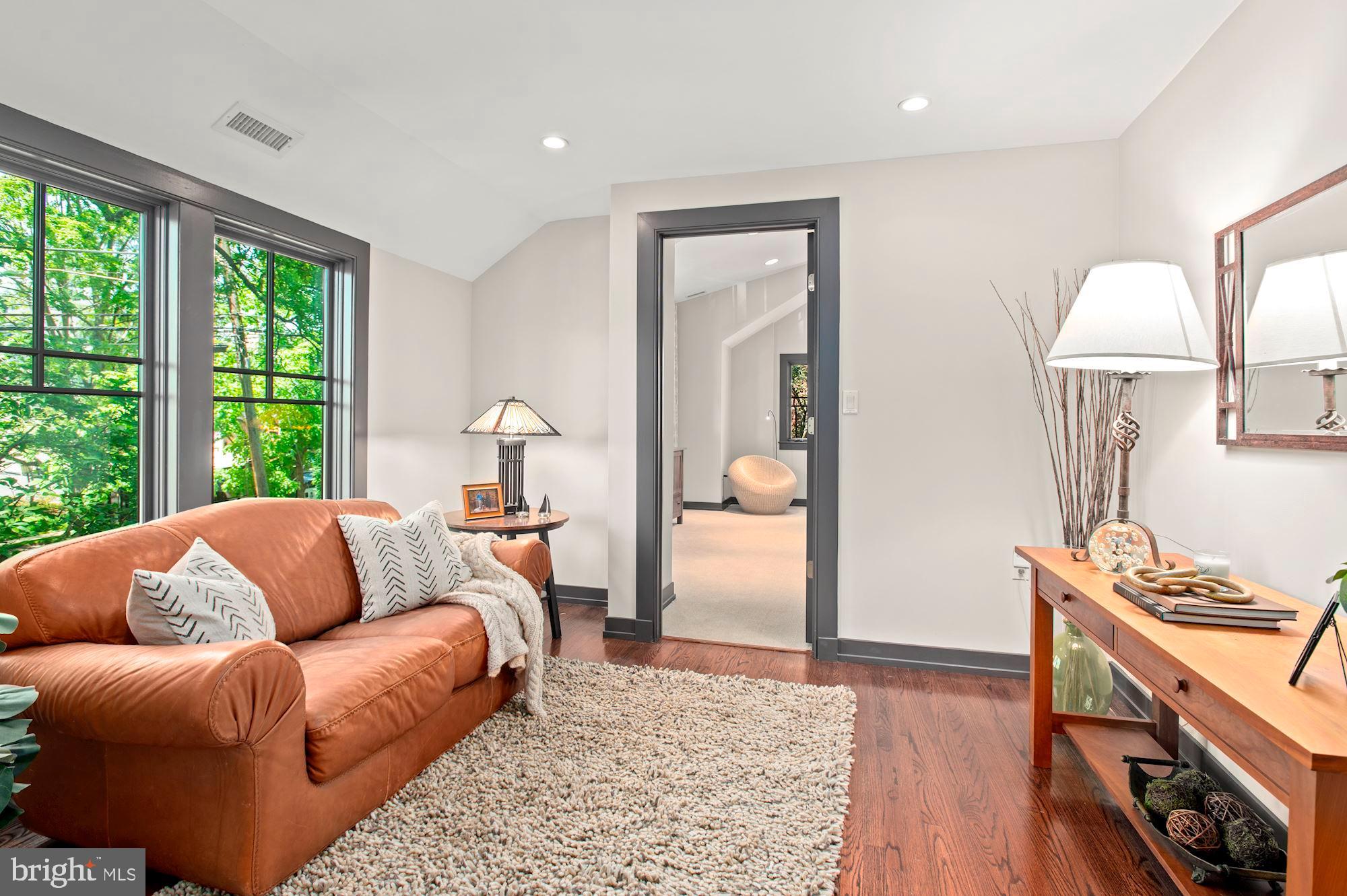 EDGEMOOR - Residential