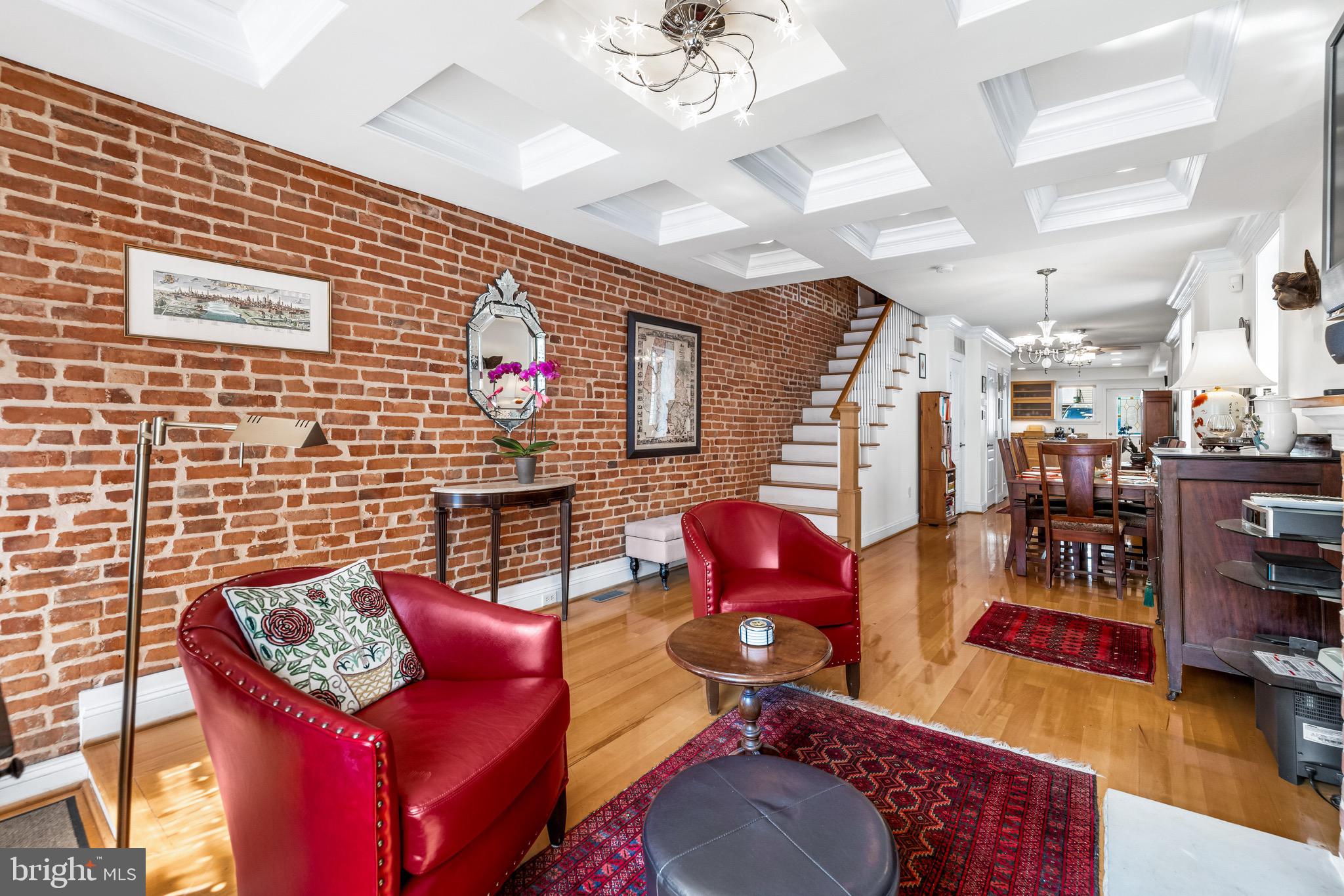 RIVERSIDE - Residential