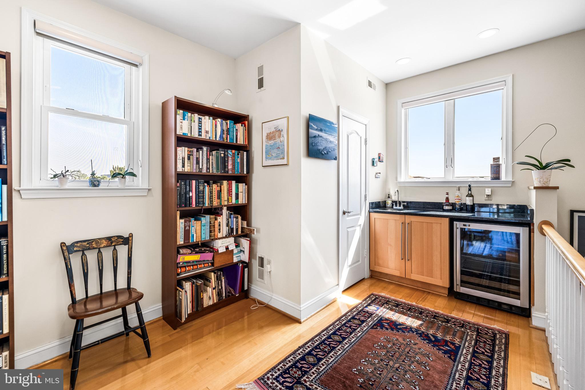 RIVERSIDE - Residential