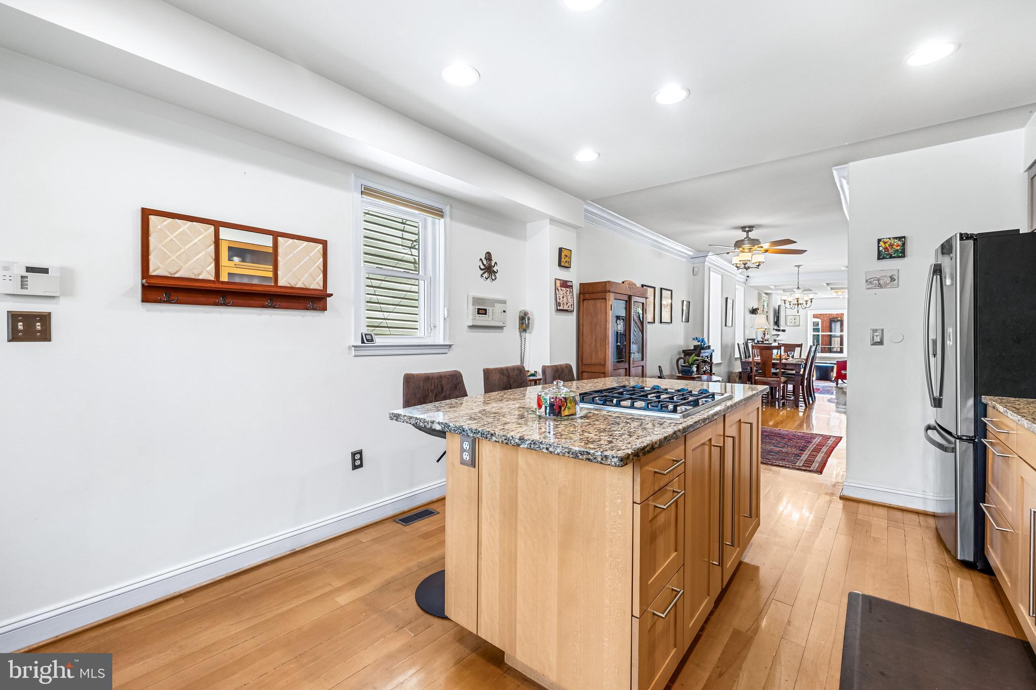 RIVERSIDE - Residential