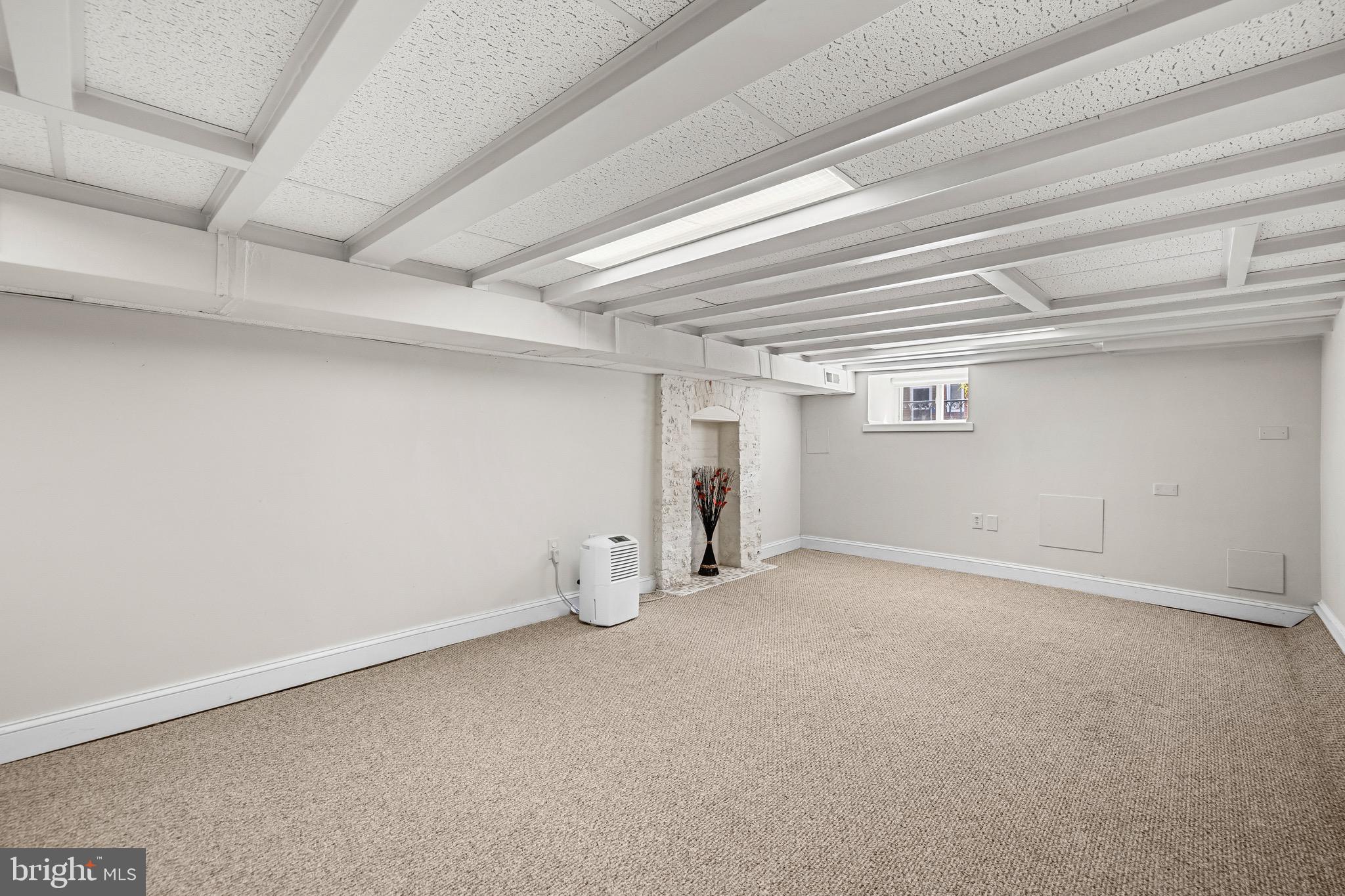 RIVERSIDE - Residential