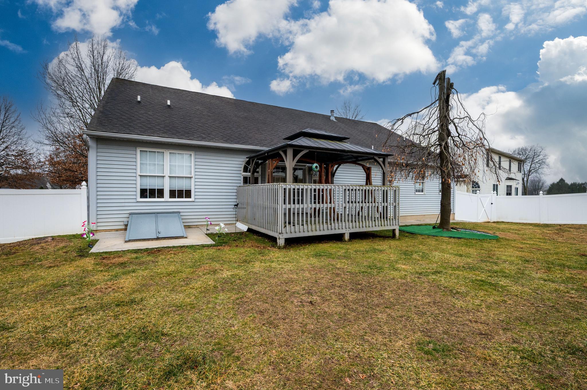 GREEN VALLEY ESTAT - Residential