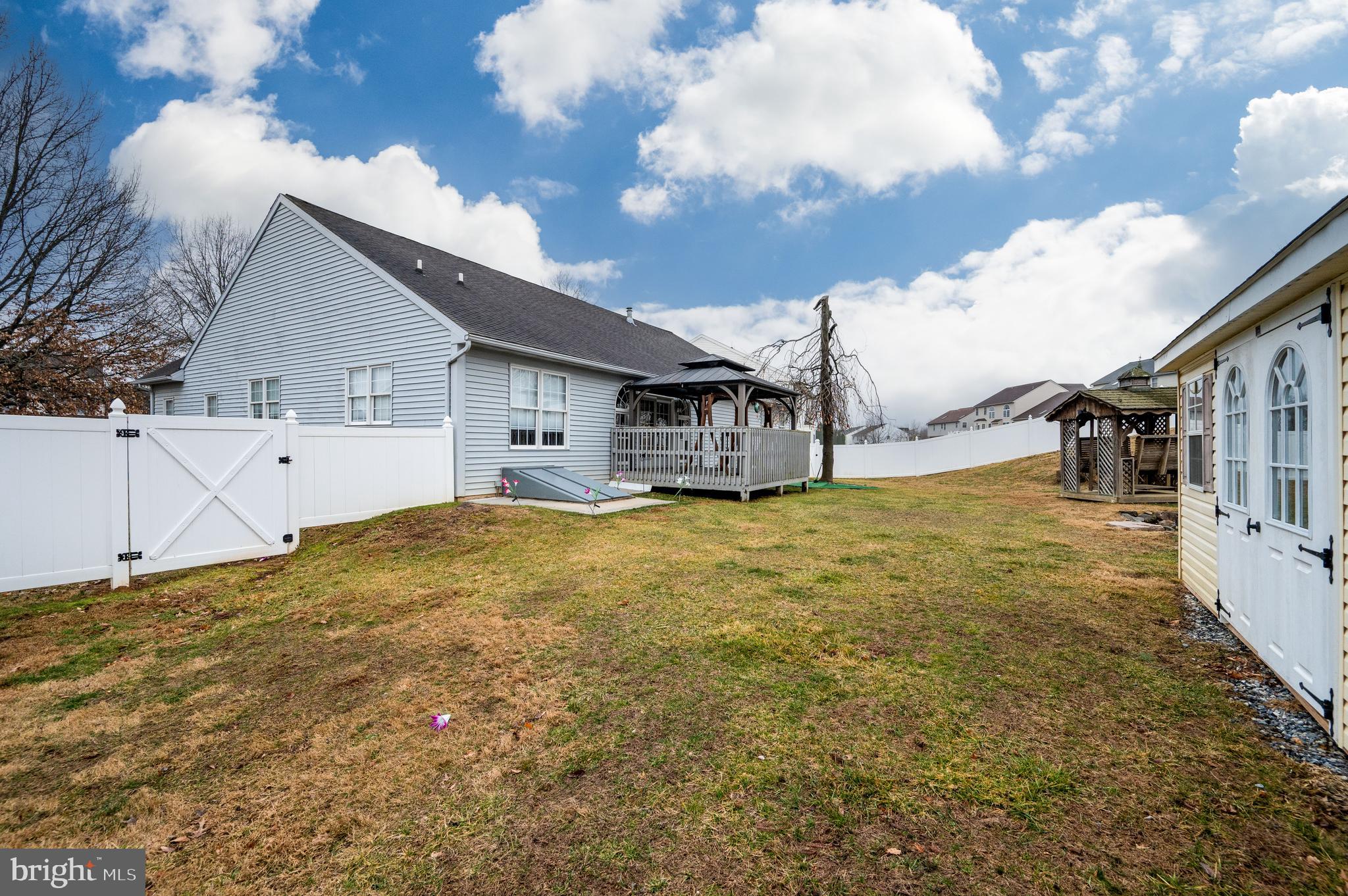 GREEN VALLEY ESTAT - Residential