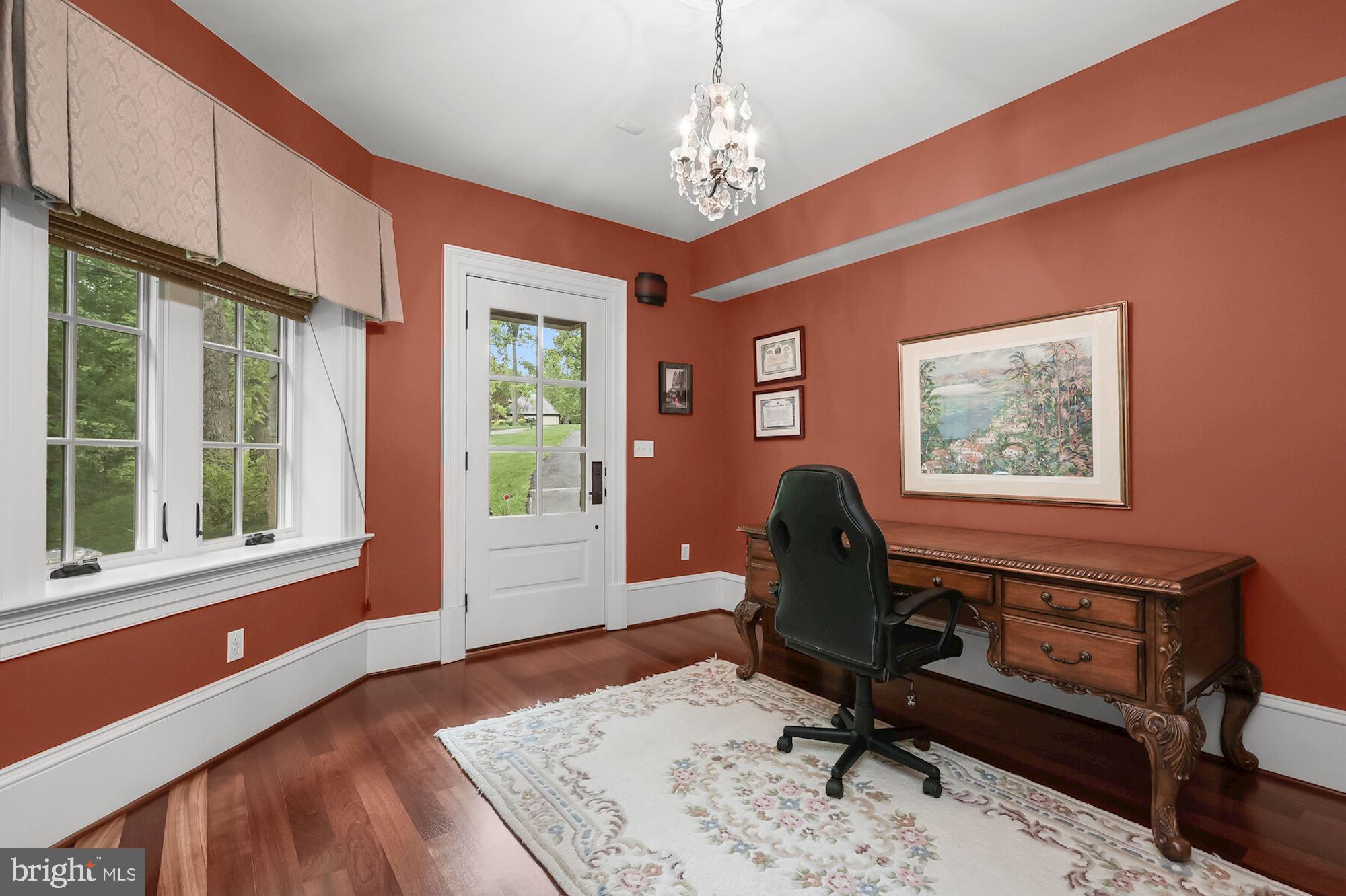 MERRY GO ROUND FARM - Residential