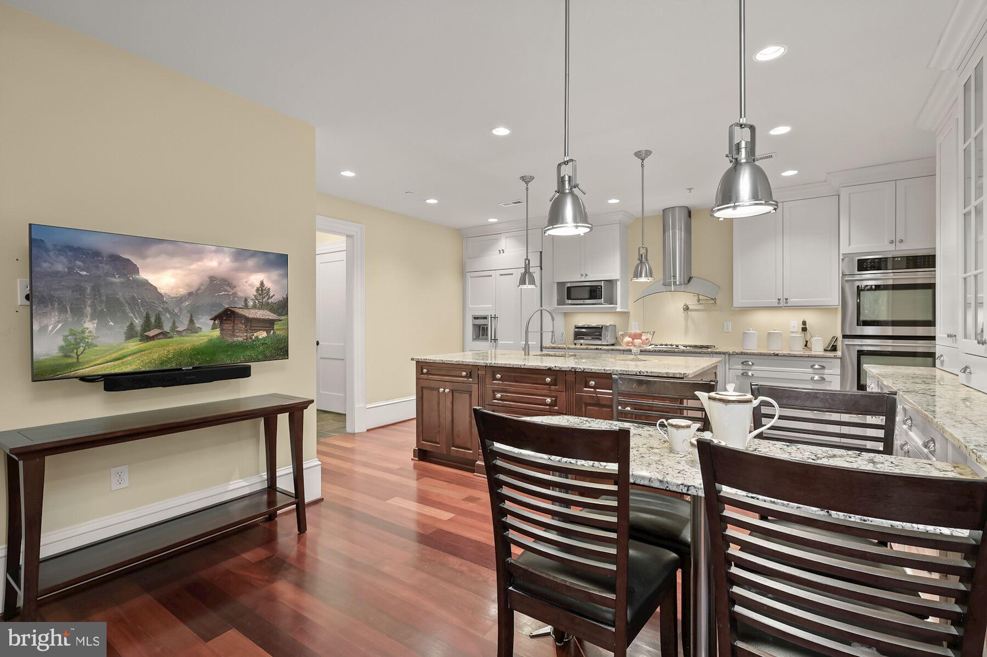 MERRY GO ROUND FARM - Residential