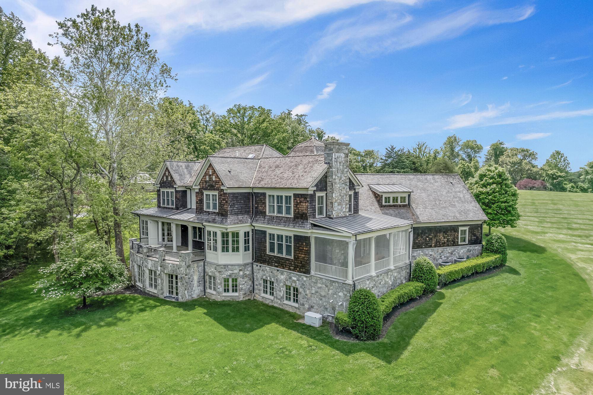 MERRY GO ROUND FARM - Residential