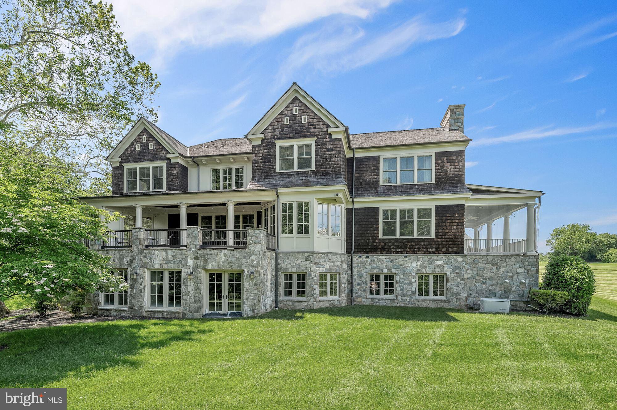 MERRY GO ROUND FARM - Residential