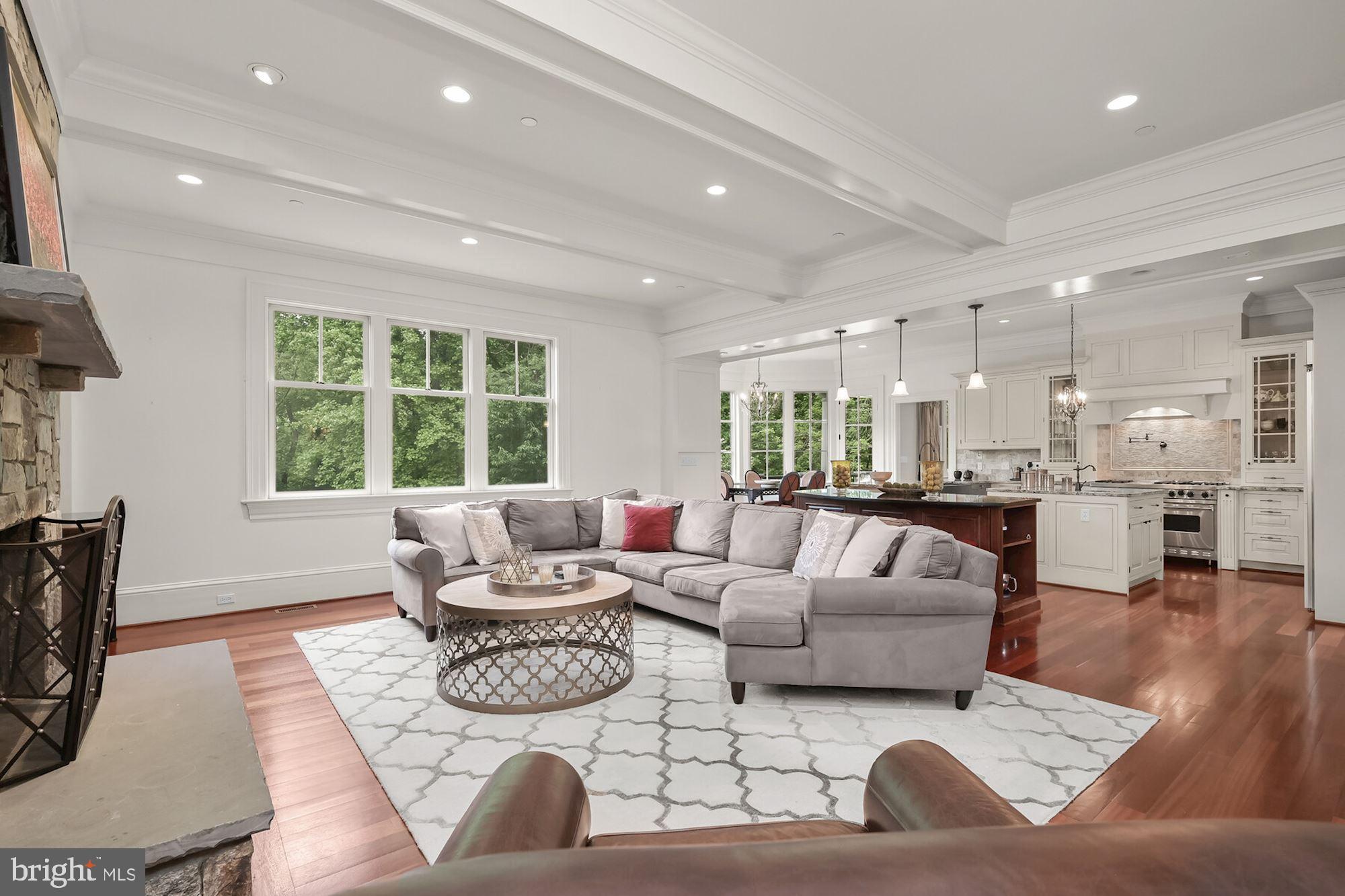 MERRY GO ROUND FARM - Residential