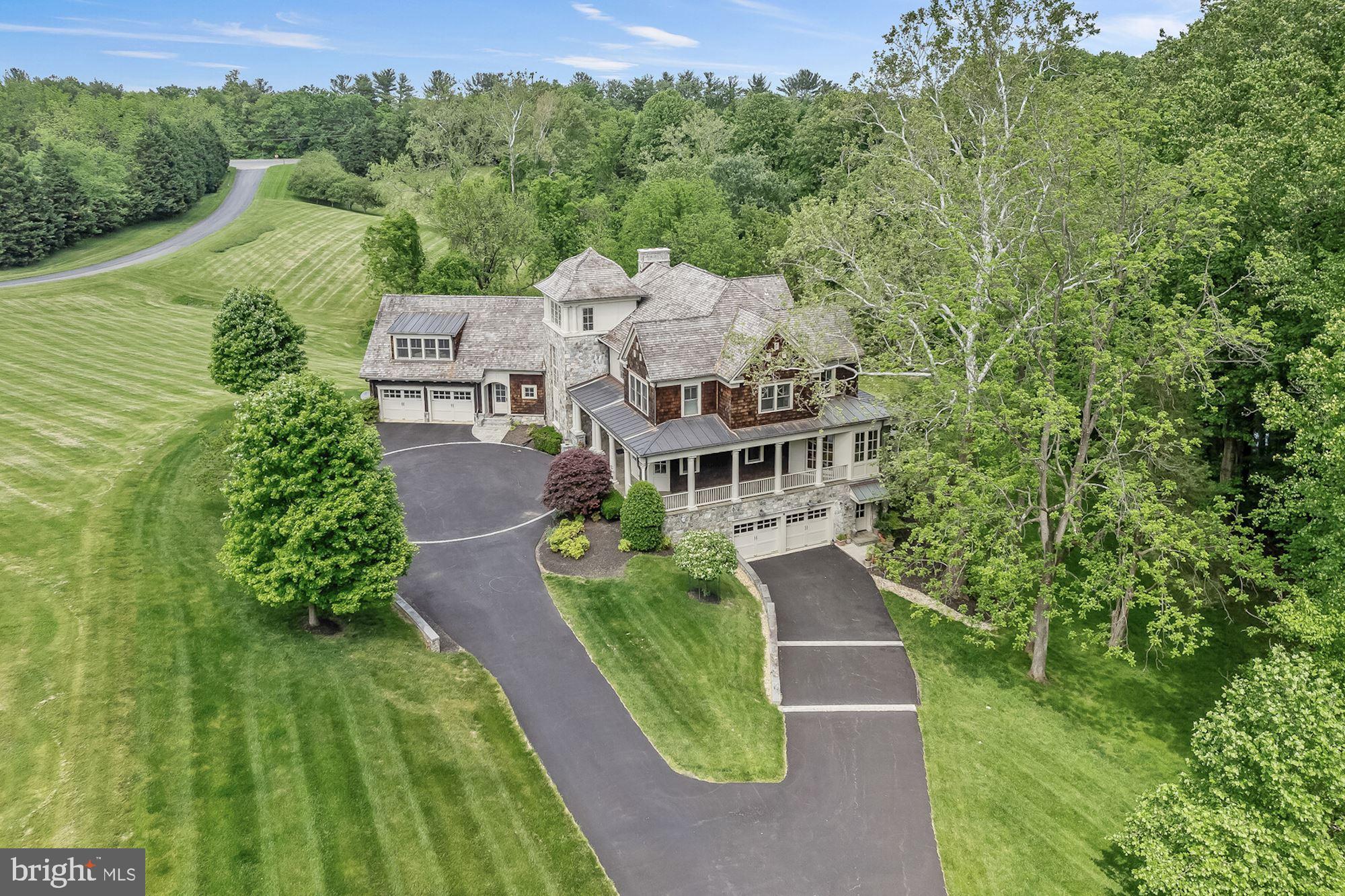 MERRY GO ROUND FARM - Residential