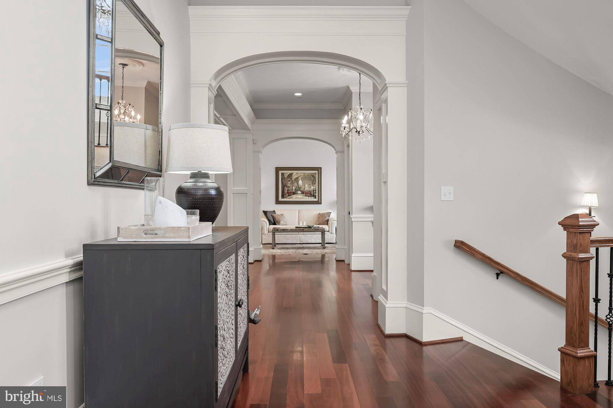 MERRY GO ROUND FARM - Residential