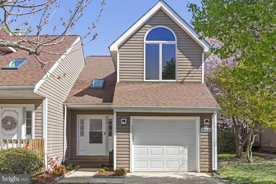 Affordable End-Unit Townhouse now available!  This home is move-in ready!  Some features include vaulted ceilings in the master bedroom, new flooring throughout main living area, a fully fenced in backyard, new front and back porch, 1 car garage, a fireplace, and an unfinished basement ready to make your own which includes a rough-in for an additional bath.  This townhouse is situated in a small community that is close to EVERYTHING!  Schedule your showing today!!!