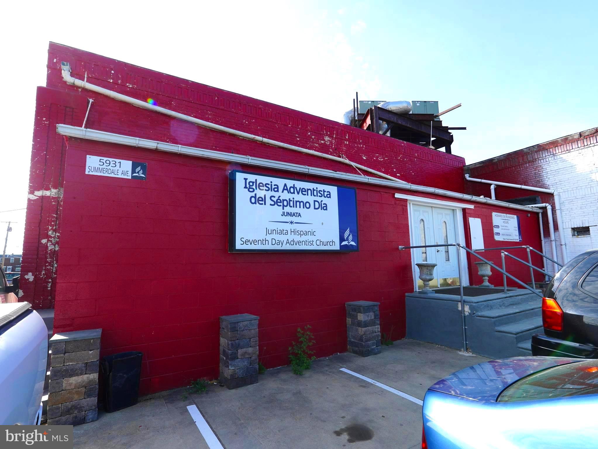 OXFORD CIRCLE - Commercial Lease