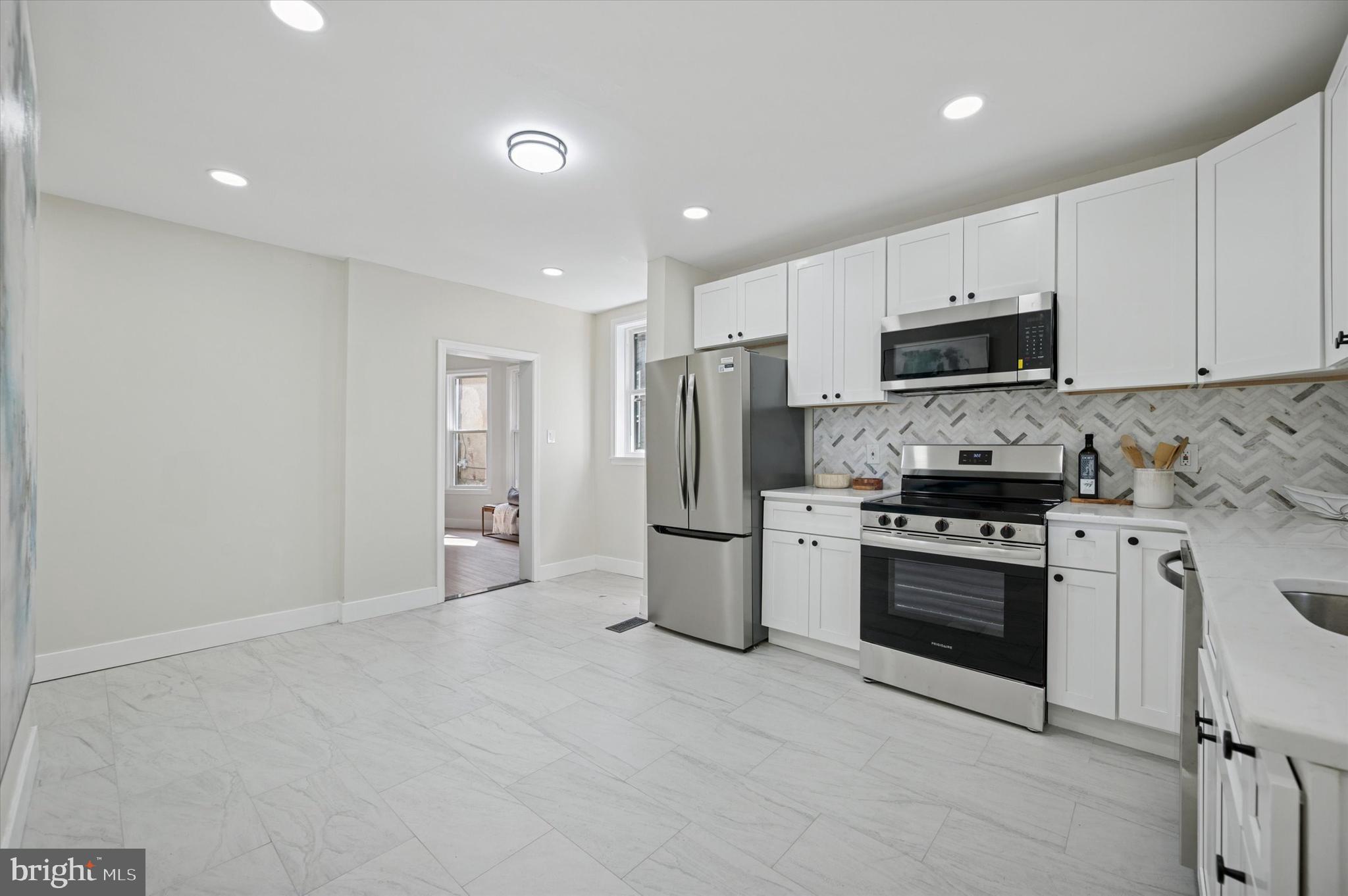 GERMANTOWN - Residential