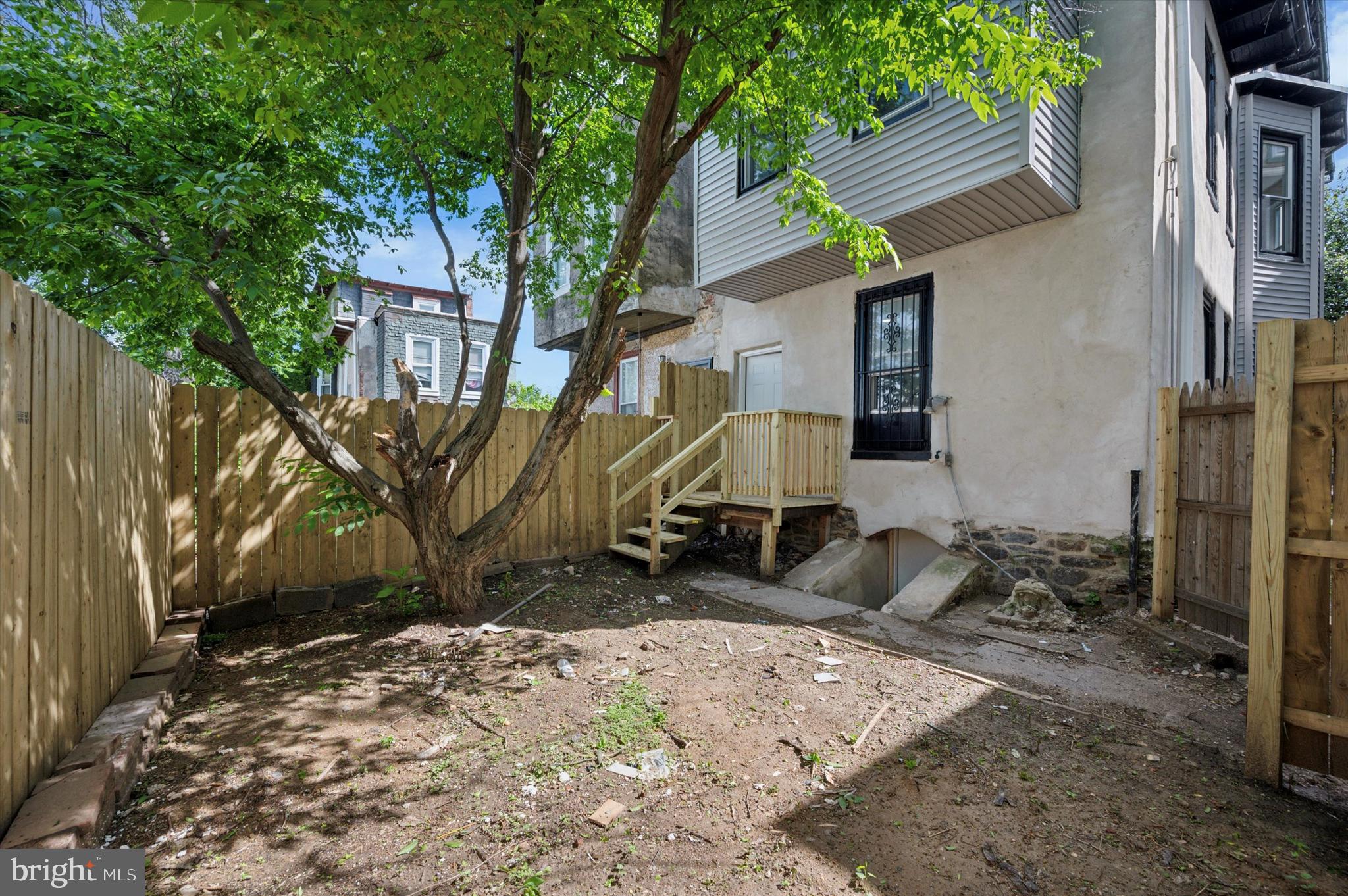 GERMANTOWN - Residential