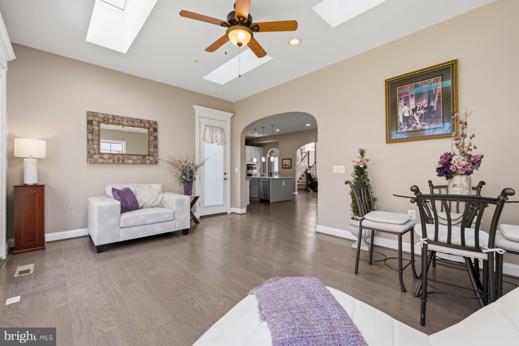 WORMANS MILL - Residential