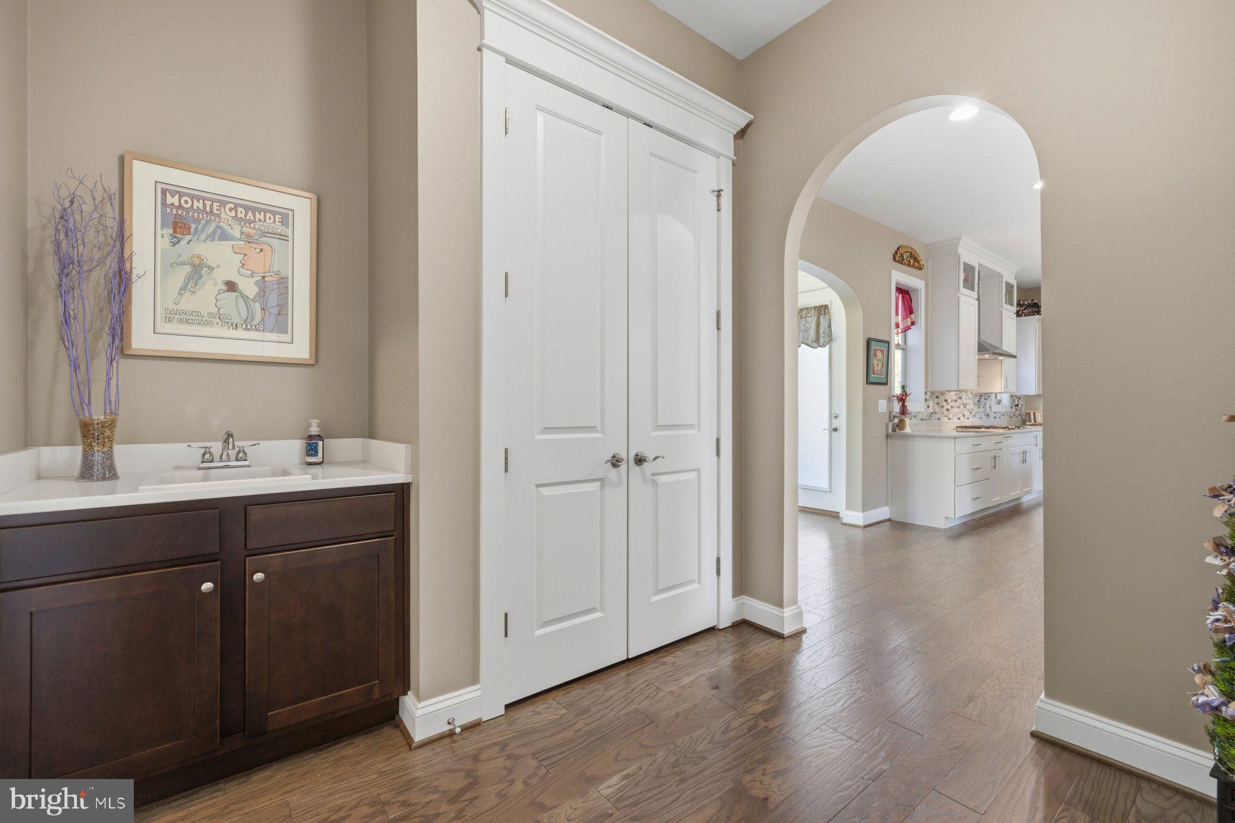 WORMANS MILL - Residential