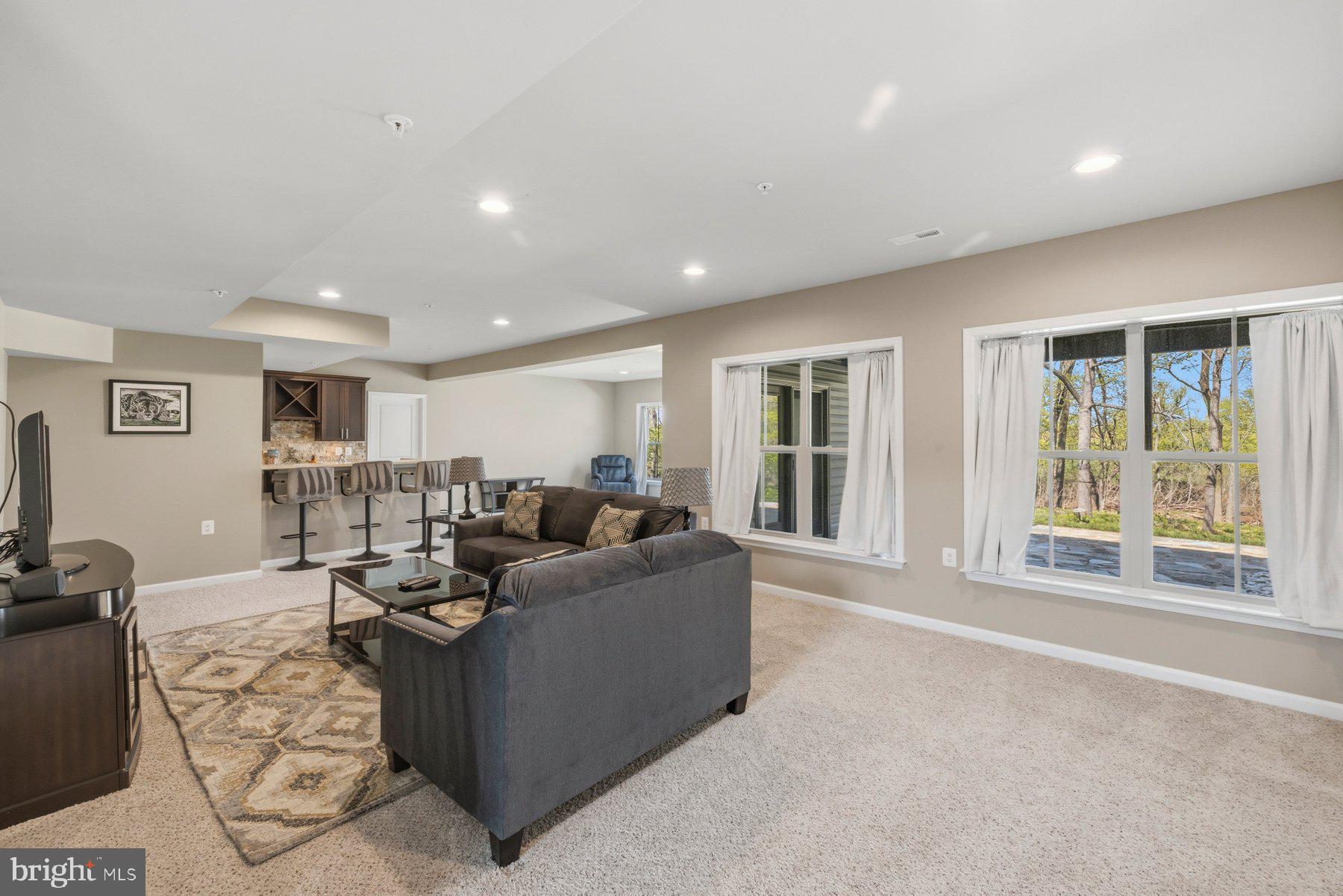 WORMANS MILL - Residential