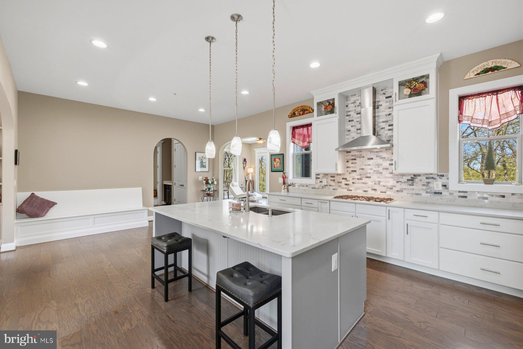 WORMANS MILL - Residential