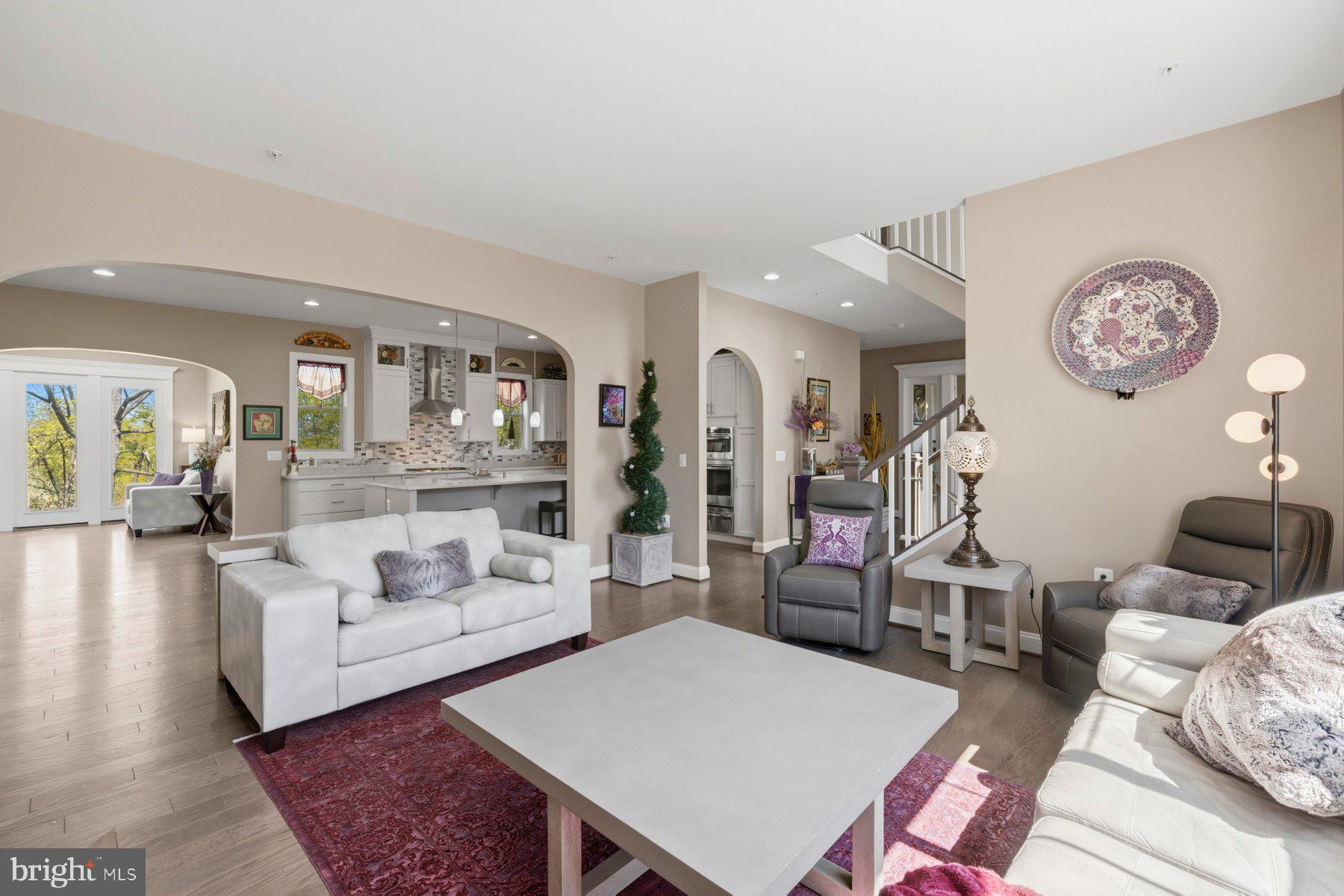 WORMANS MILL - Residential