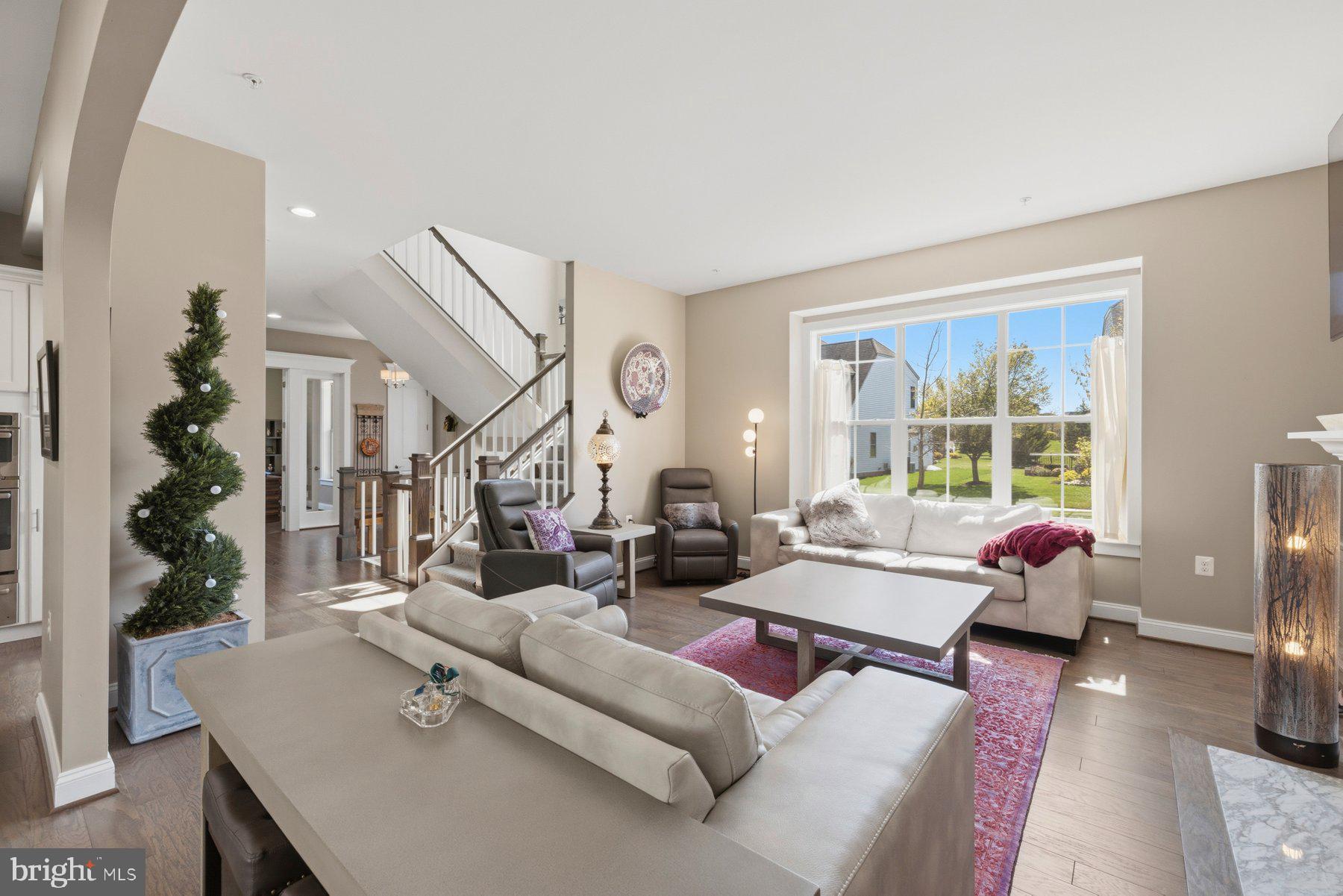 WORMANS MILL - Residential