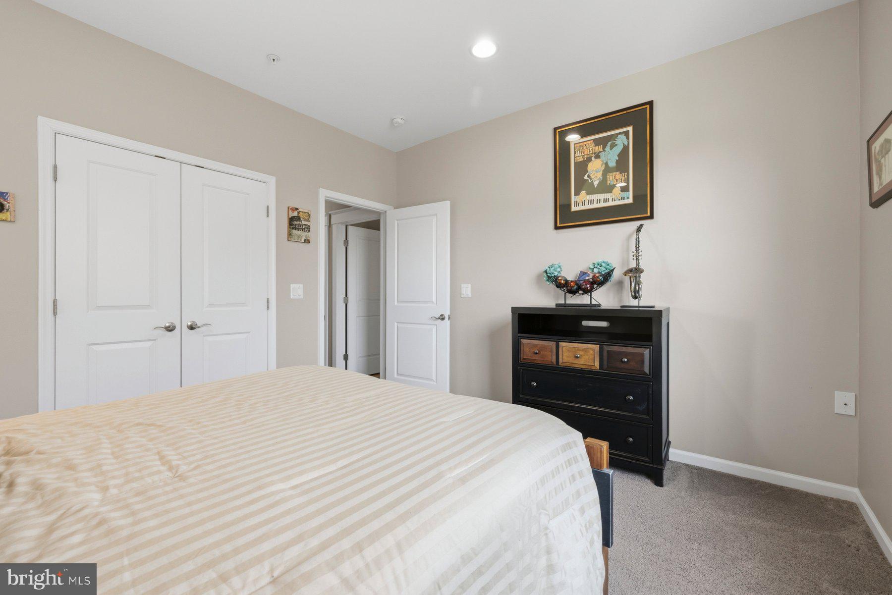 WORMANS MILL - Residential