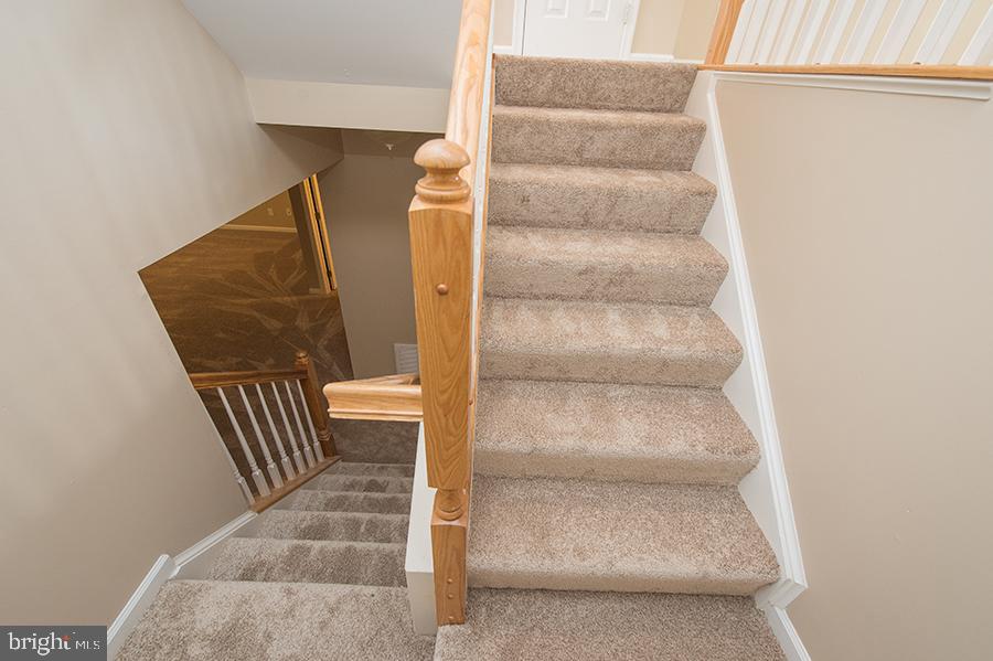 AYDELOTTE ESTATES - Residential Lease