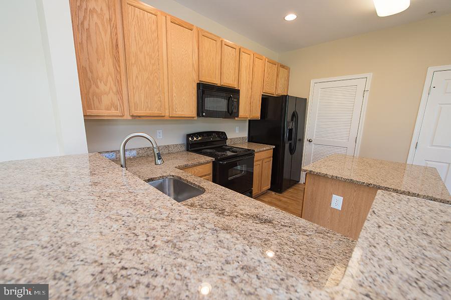 AYDELOTTE ESTATES - Residential Lease