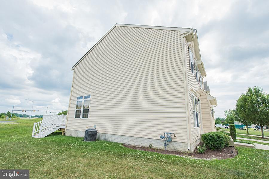 AYDELOTTE ESTATES - Residential Lease