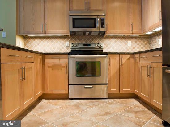 AYDELOTTE ESTATES - Residential Lease