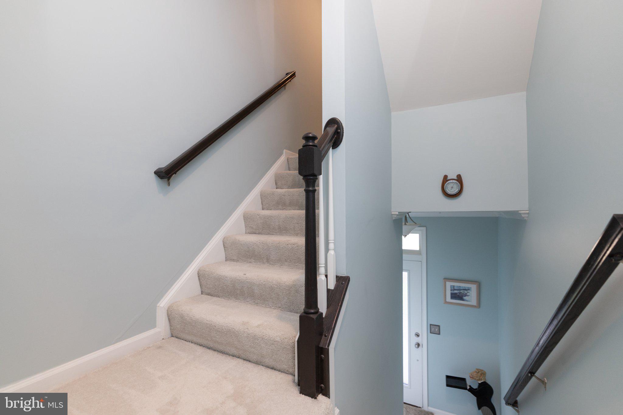 LOFTS AT VILLAGE WALK - Residential