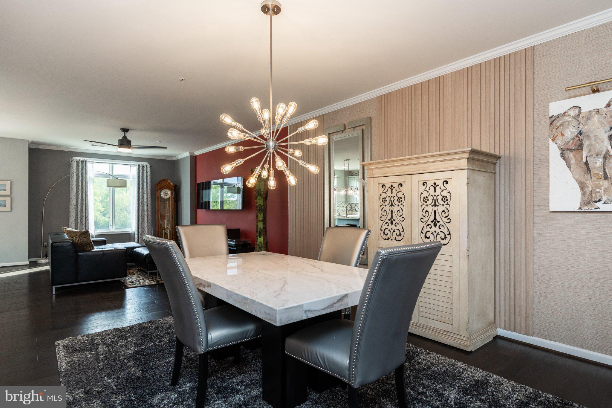 LOFTS AT VILLAGE WALK - Residential