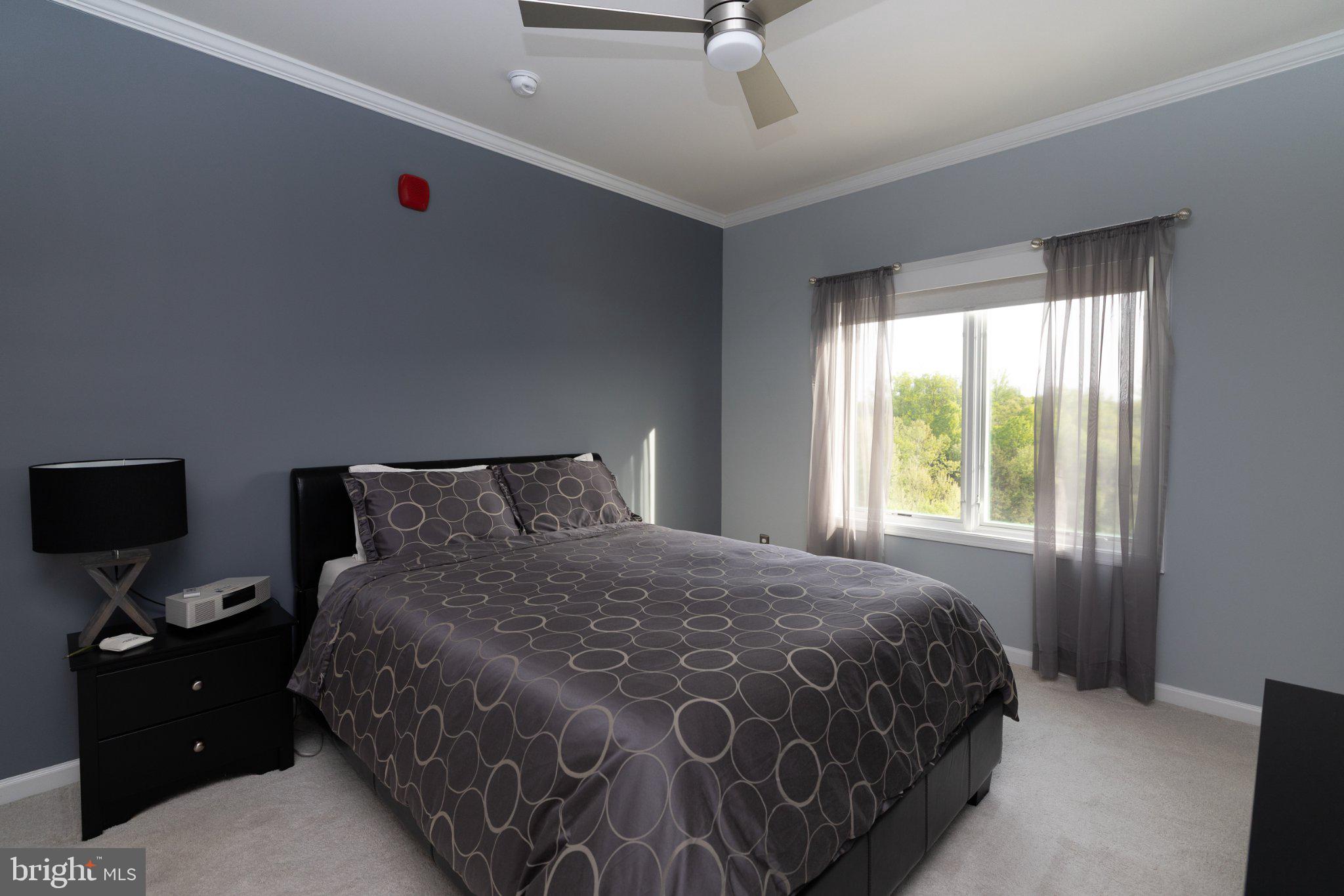 LOFTS AT VILLAGE WALK - Residential