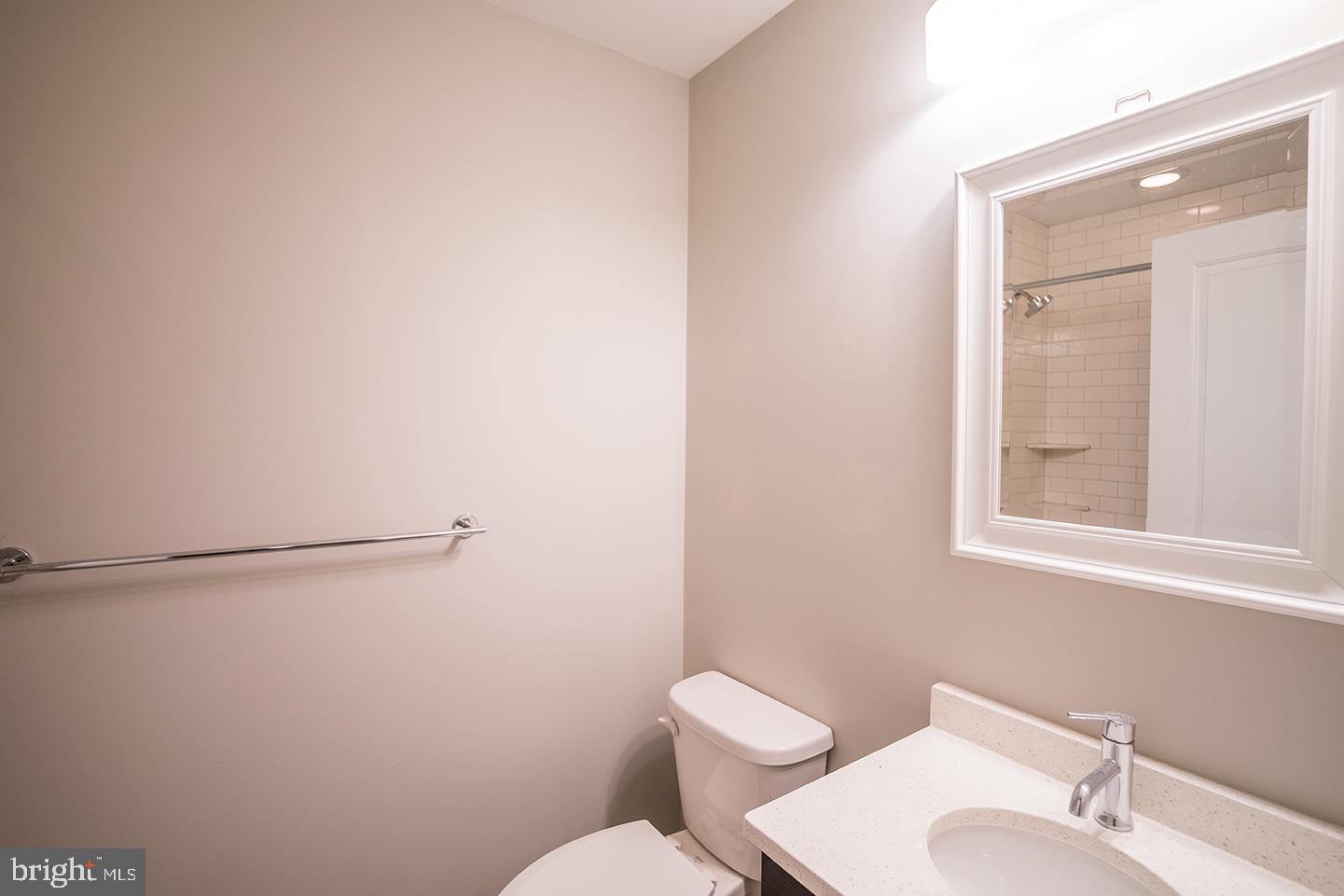 GRADUATE HOSPITAL - Residential Lease