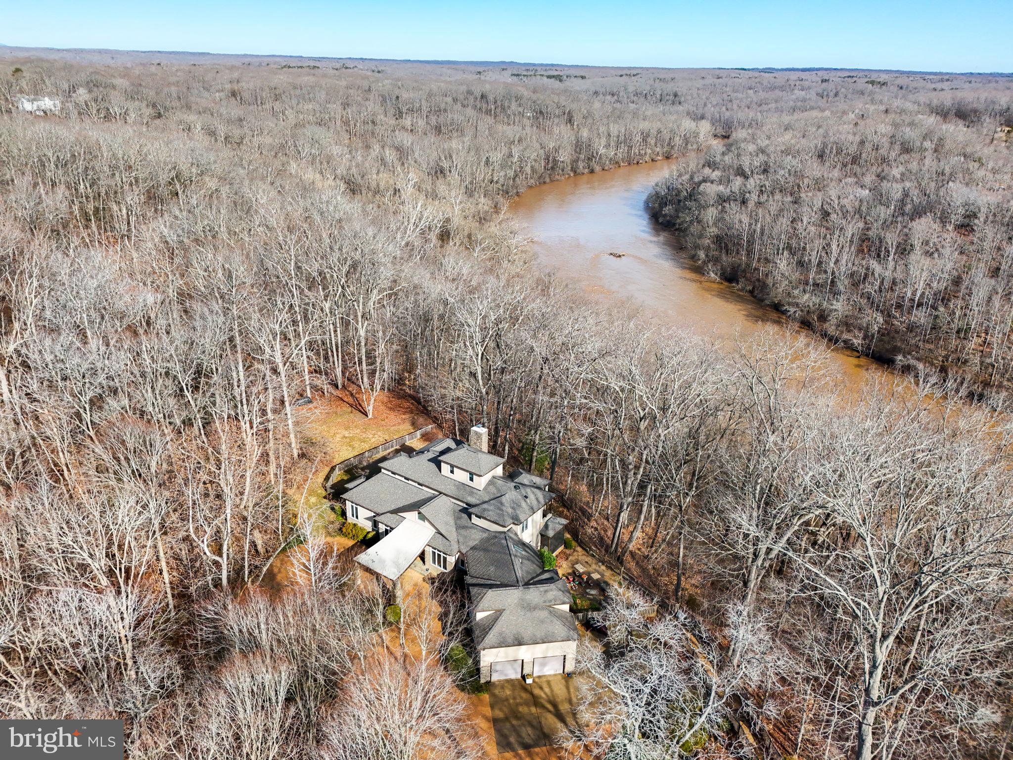 87 E RIVER BEND ROAD