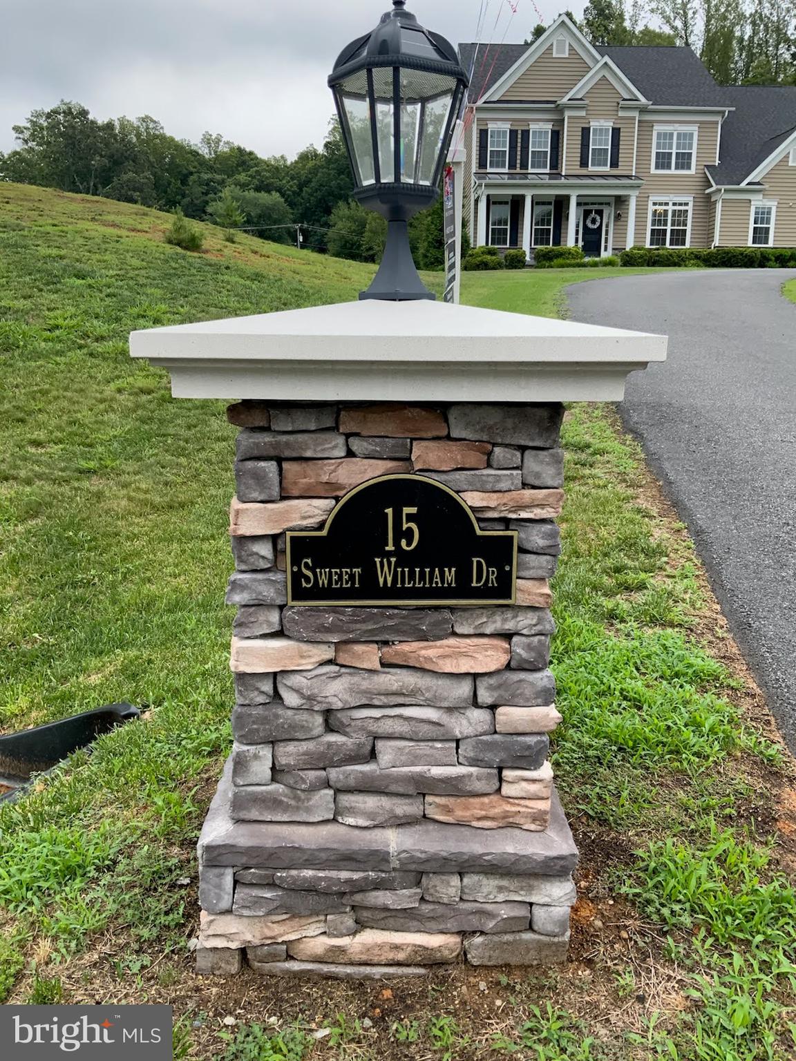 15 SWEET WILLIAM DRIVE