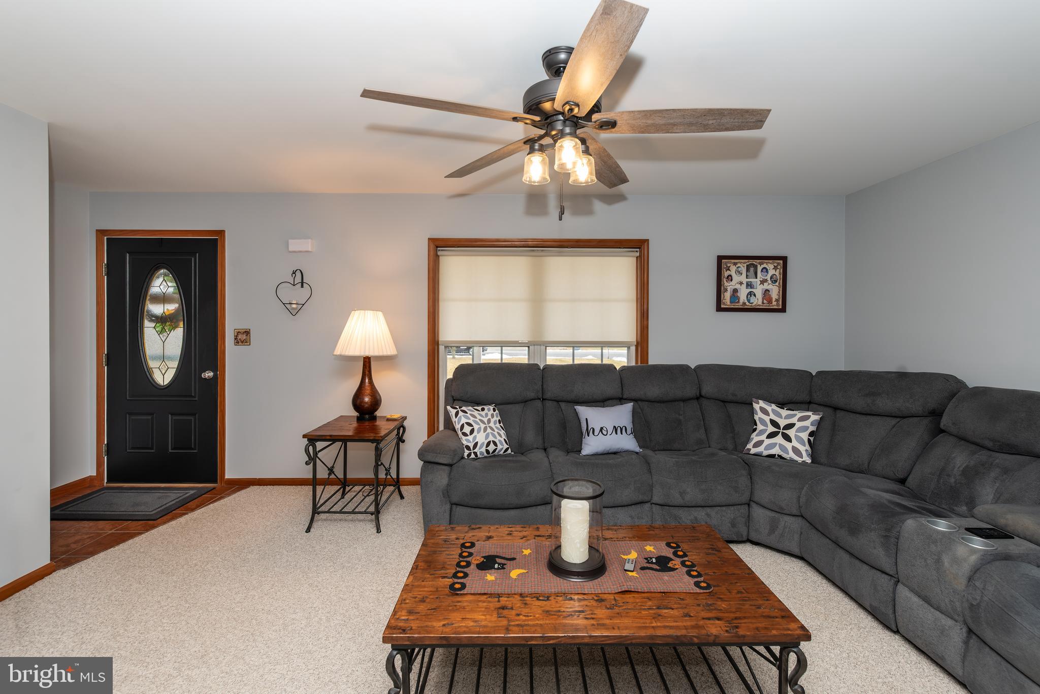 727 CLOVER HILL - Photo 4