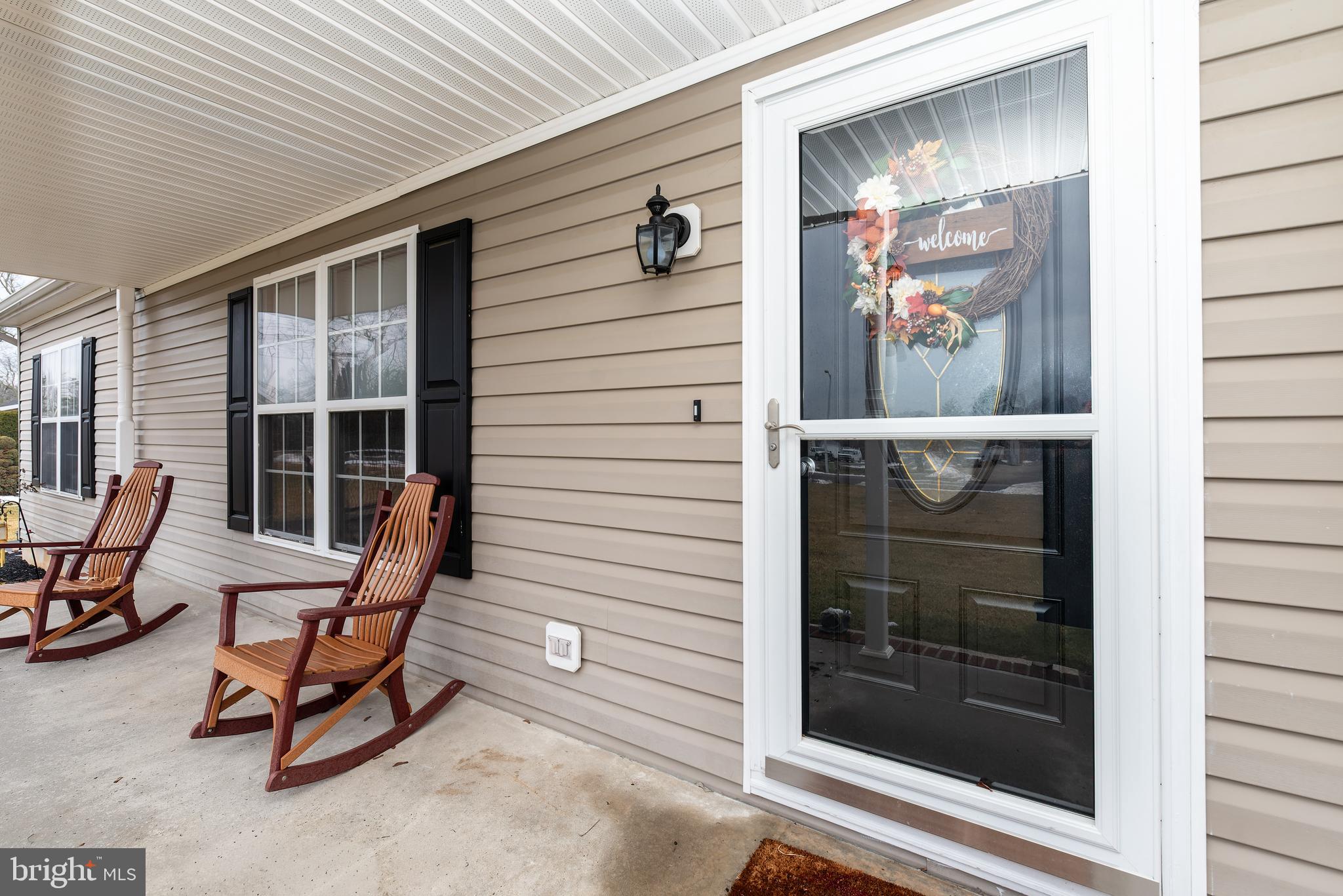 727 CLOVER HILL - Photo 3