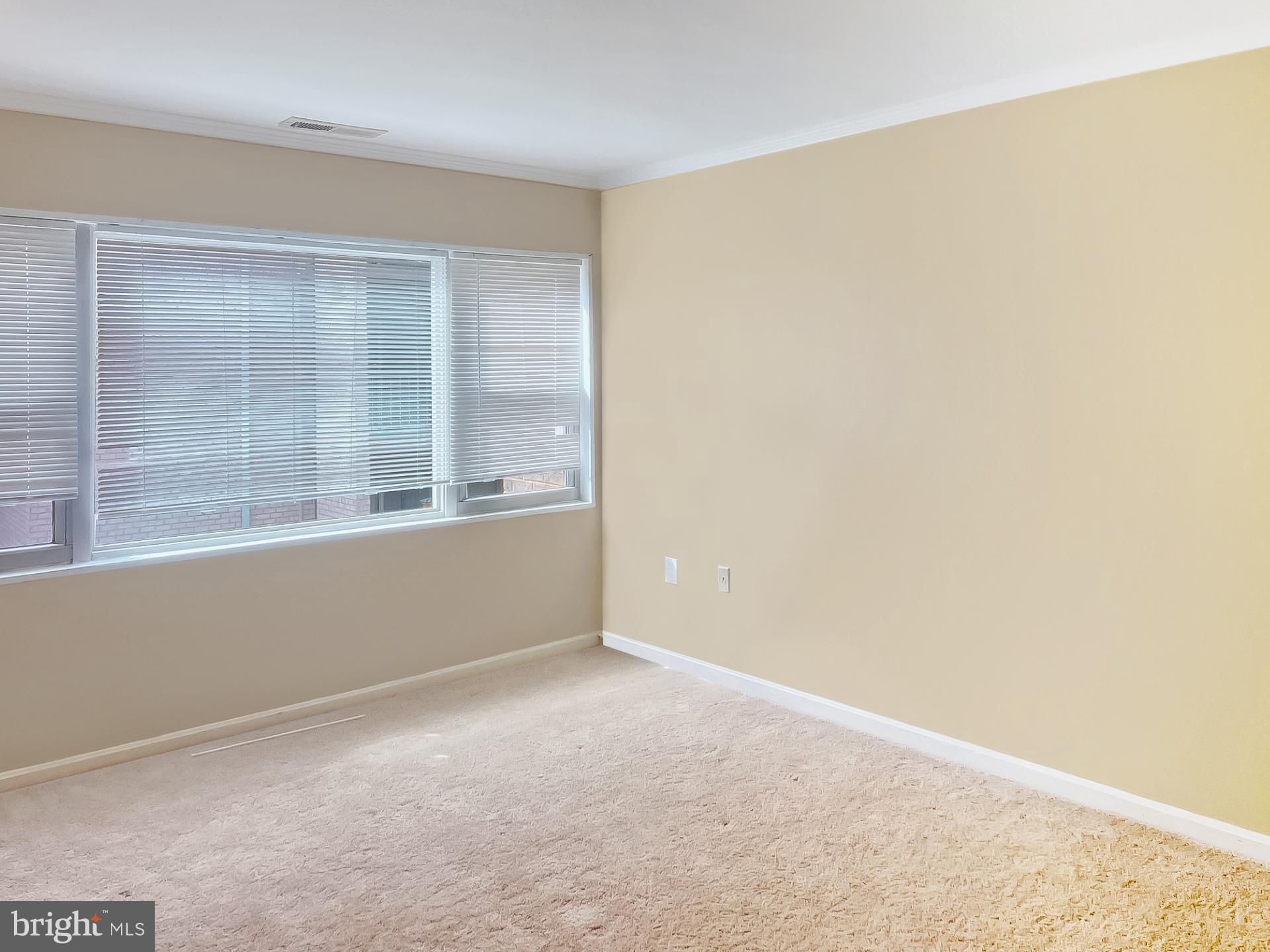 CANTERBURY SQUARE - Residential