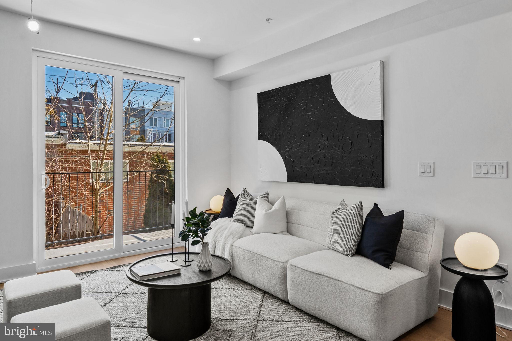 PHILADELPHIA - Residential